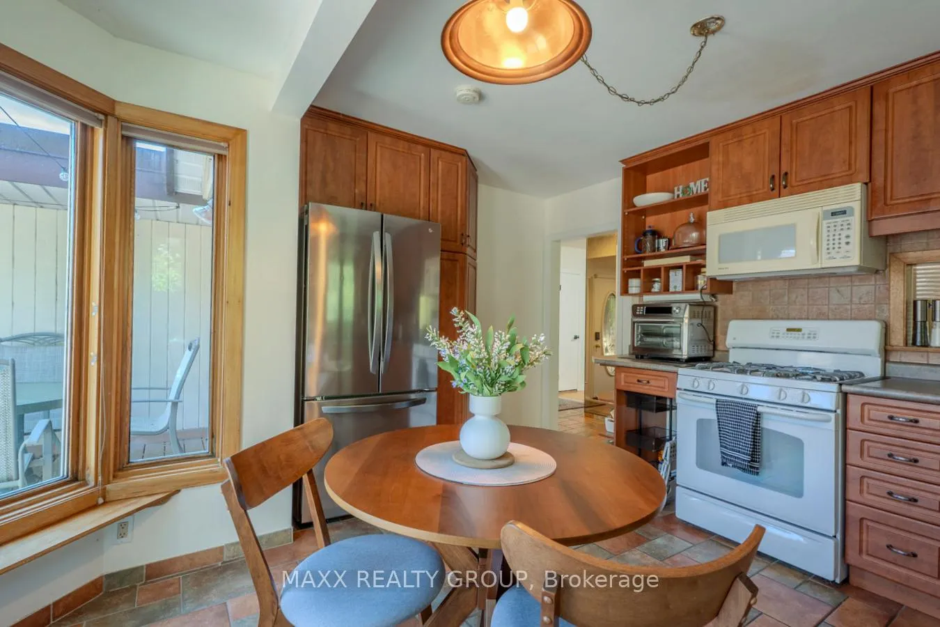 Photo 17 of 416 Jane Avenue, Oshawa, Northglen — HOMEH