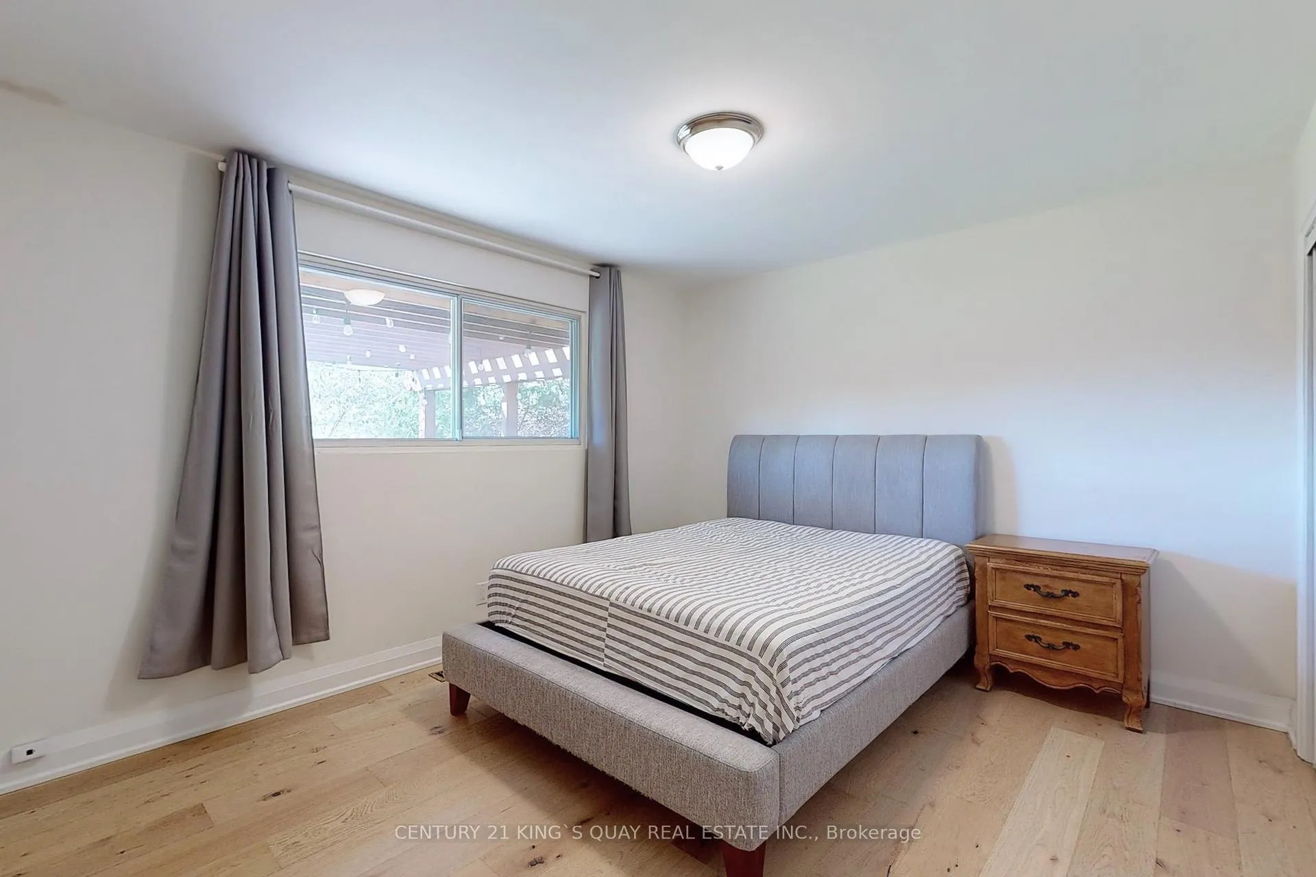 Photo 13 of 4 Honeybourne Crescent, Markham, Bullock — HOMEH