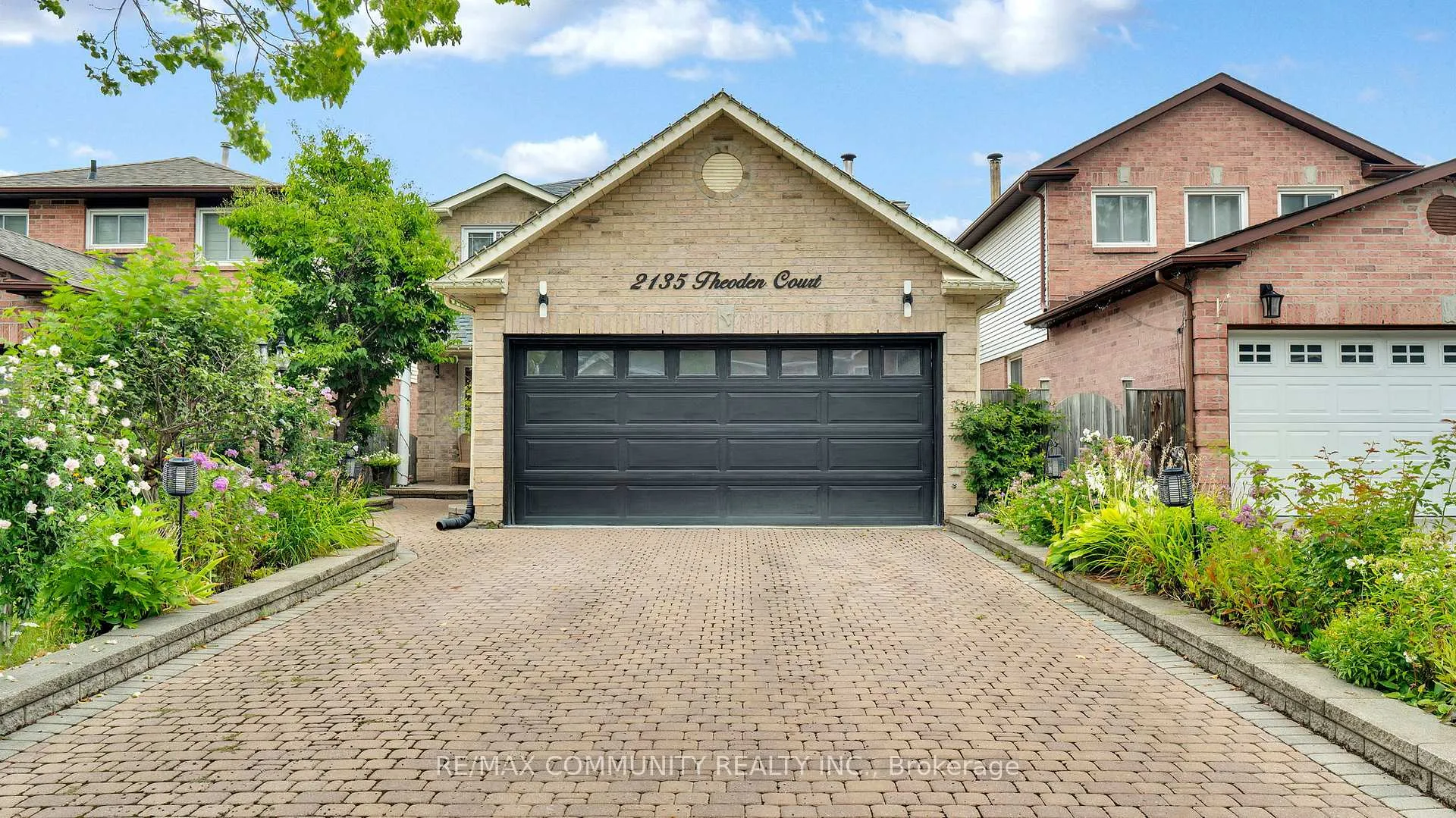 Front of 2135 Theoden Court