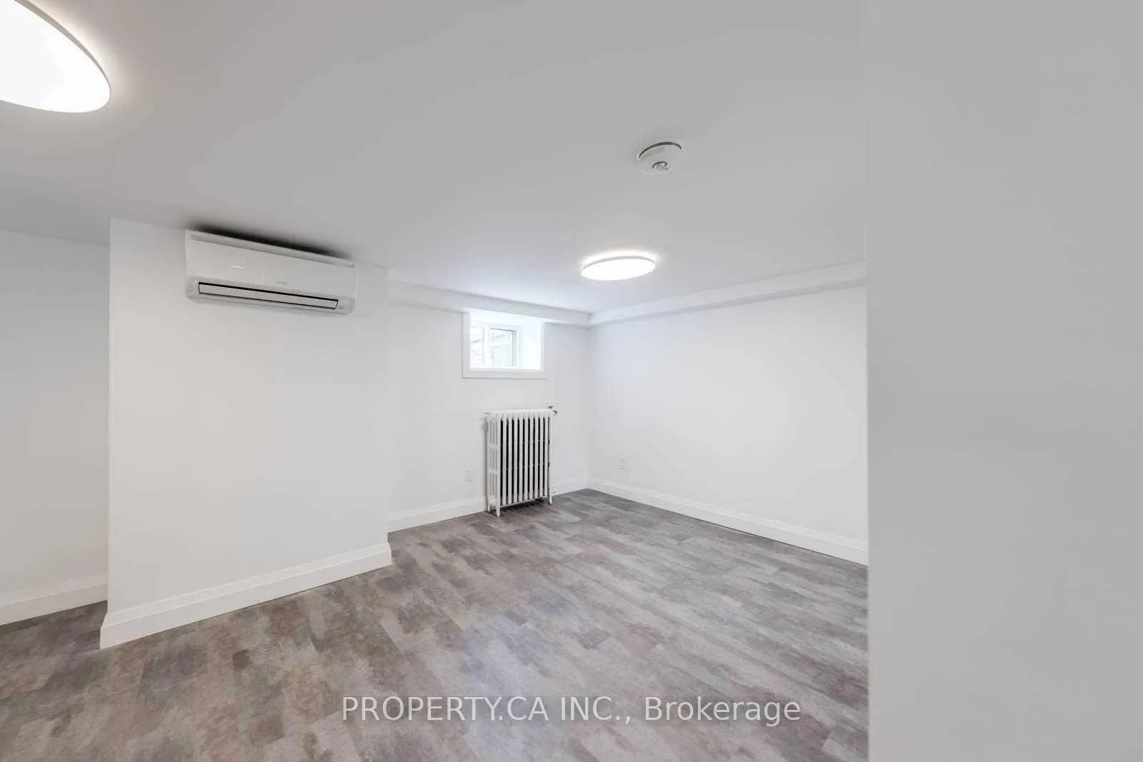 Photo 5 of Unit Lower, 1061 Logan Avenue, Toronto, Broadview North — HOMEH