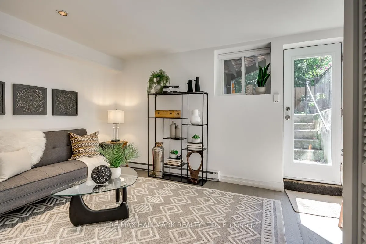 Photo 13 of 49 Harcourt Avenue, Toronto, Blake-Jones — HOMEH