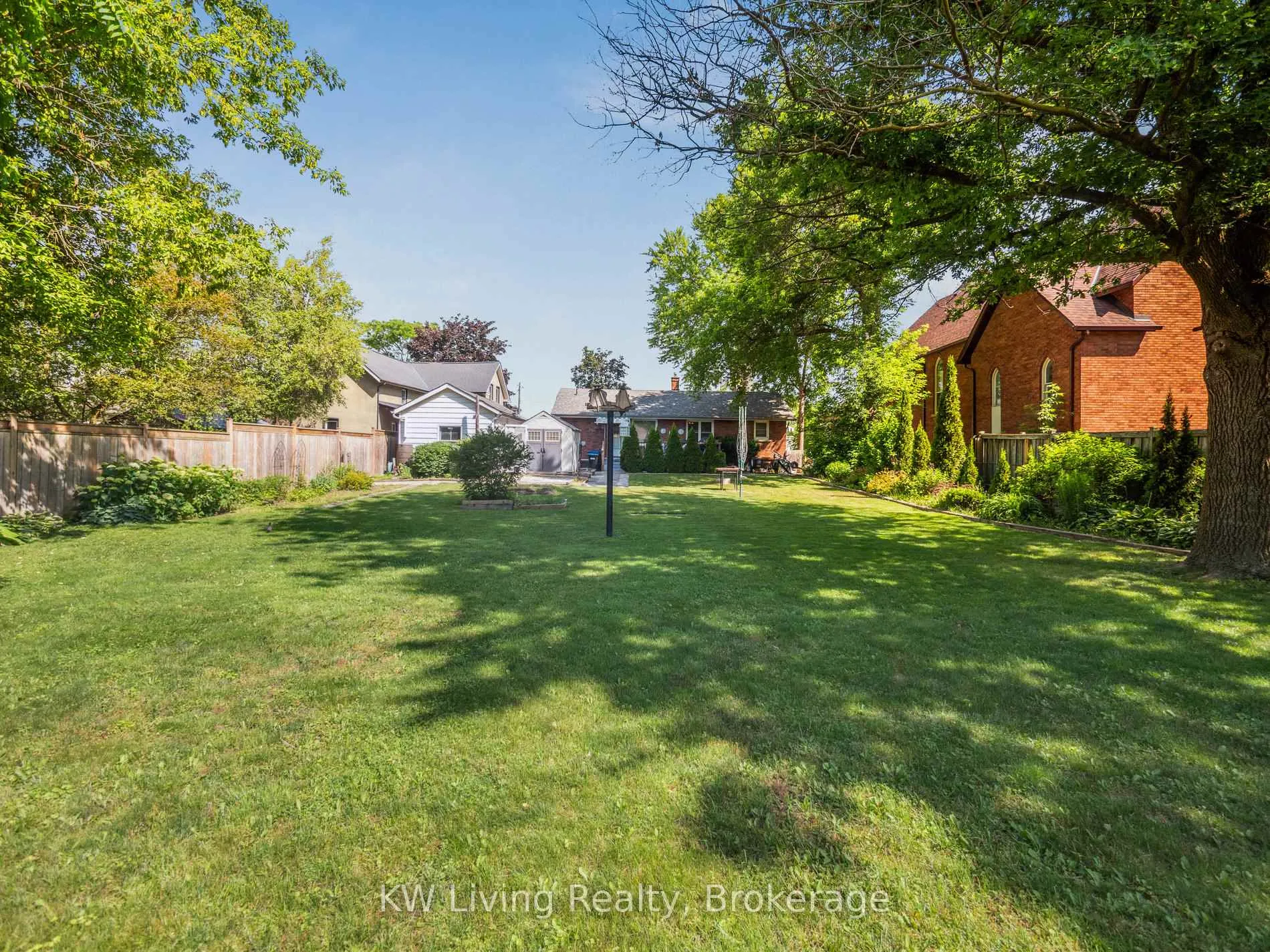 Photo 35 of 23 Wellington Street E, New Tecumseth, Alliston — HOMEH