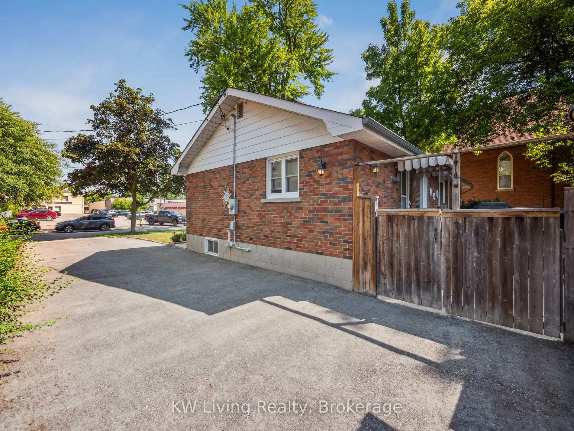Photo 41 of 23 Wellington Street E, New Tecumseth, Alliston — HOMEH