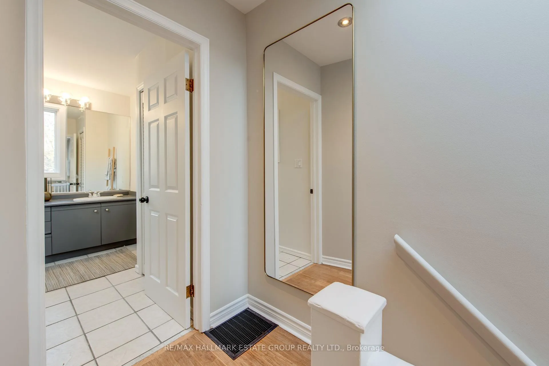 Photo 19 of 16 Brighton Avenue, Toronto, South Riverdale — HOMEH