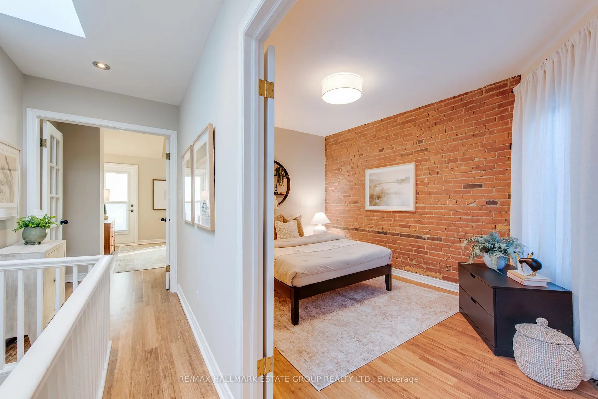 Photo 23 of 16 Brighton Avenue, Toronto, South Riverdale — HOMEH