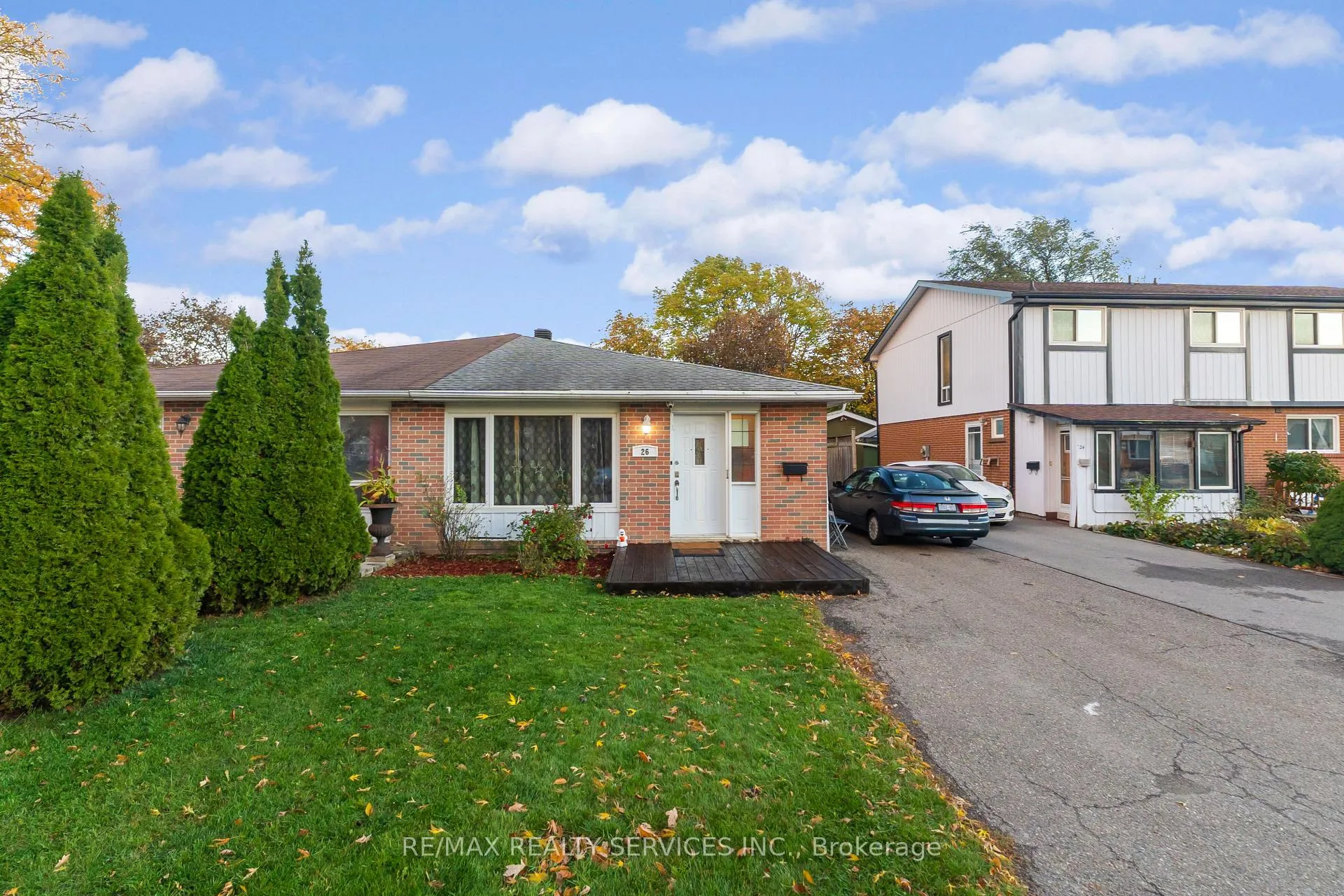 Front of 26 Lambton Court
