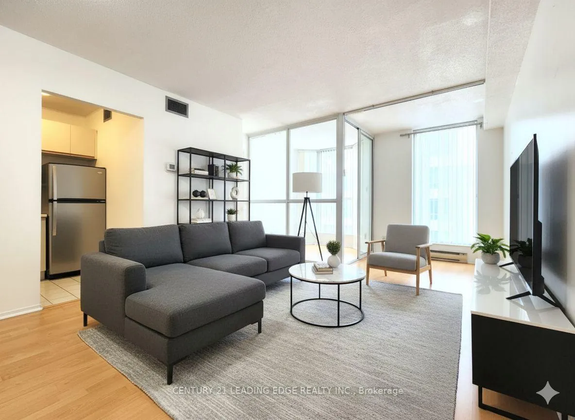 Photo 4 of Unit 901, 55 Centre Avenue, Toronto, Bay Street Corridor — HOMEH