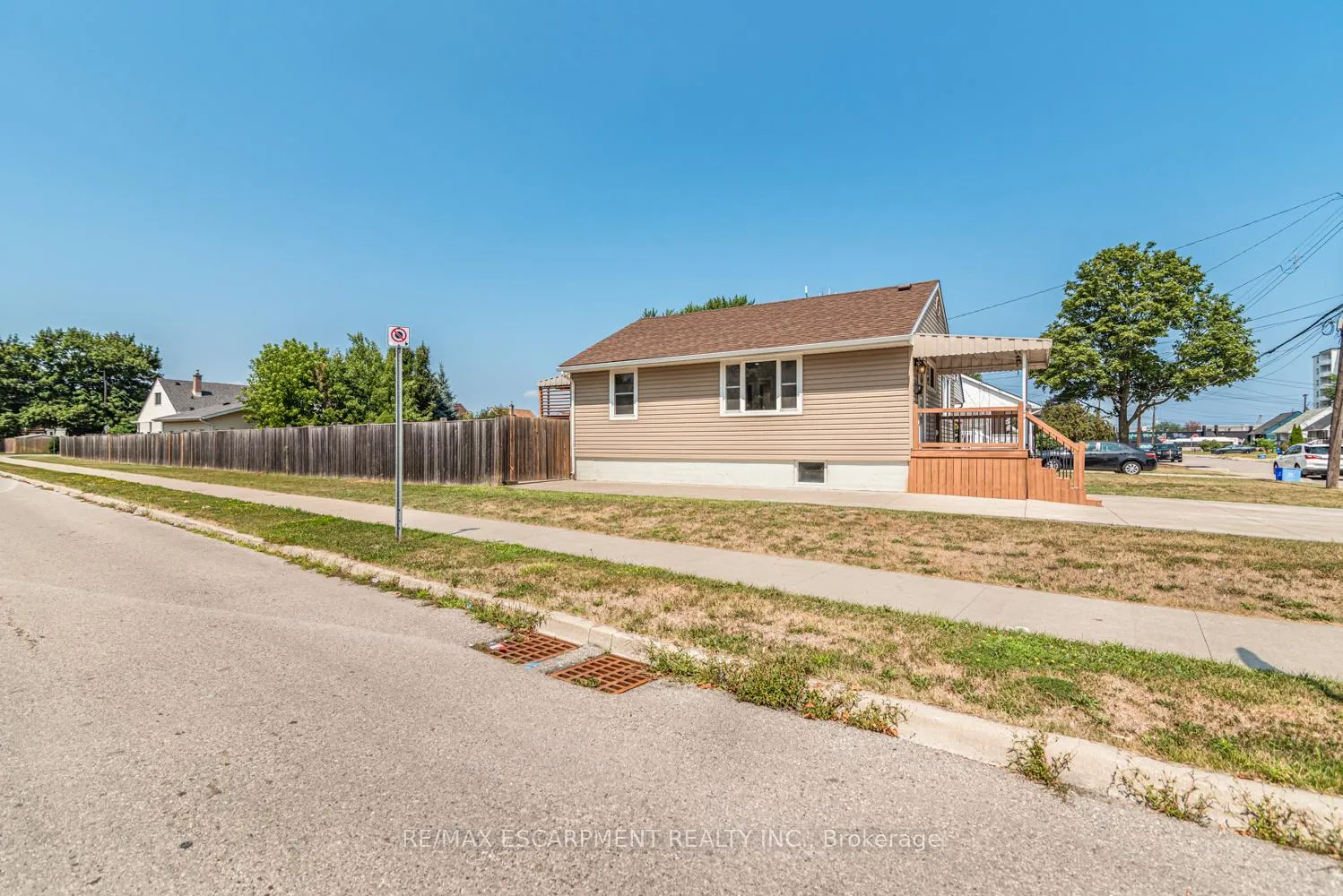 Front of 237 Adair Avenue