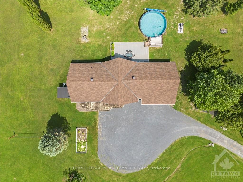 Photo 5 of 2981 Allen Road, Champlain, Champlain Twp — HOMEH