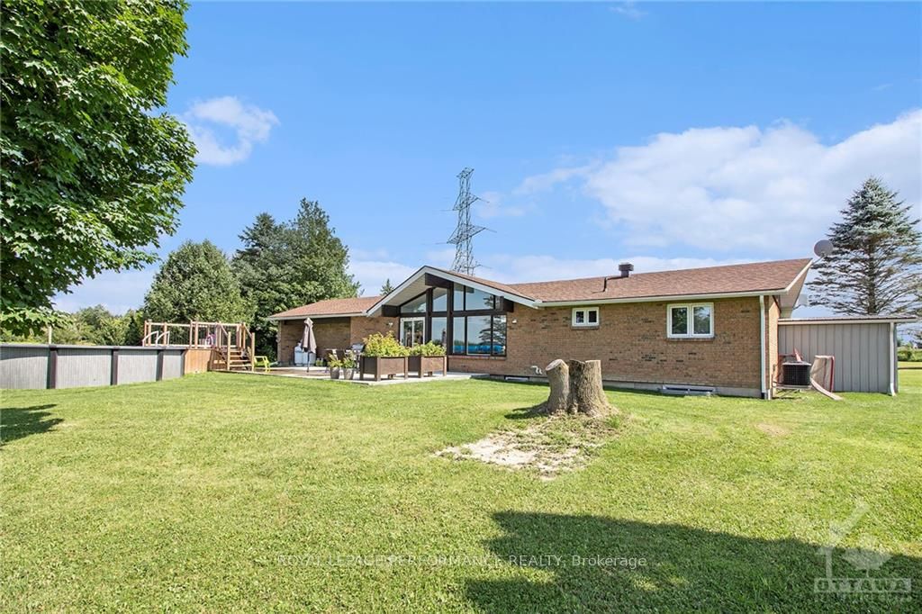Photo 10 of 2981 Allen Road, Champlain, Champlain Twp — HOMEH