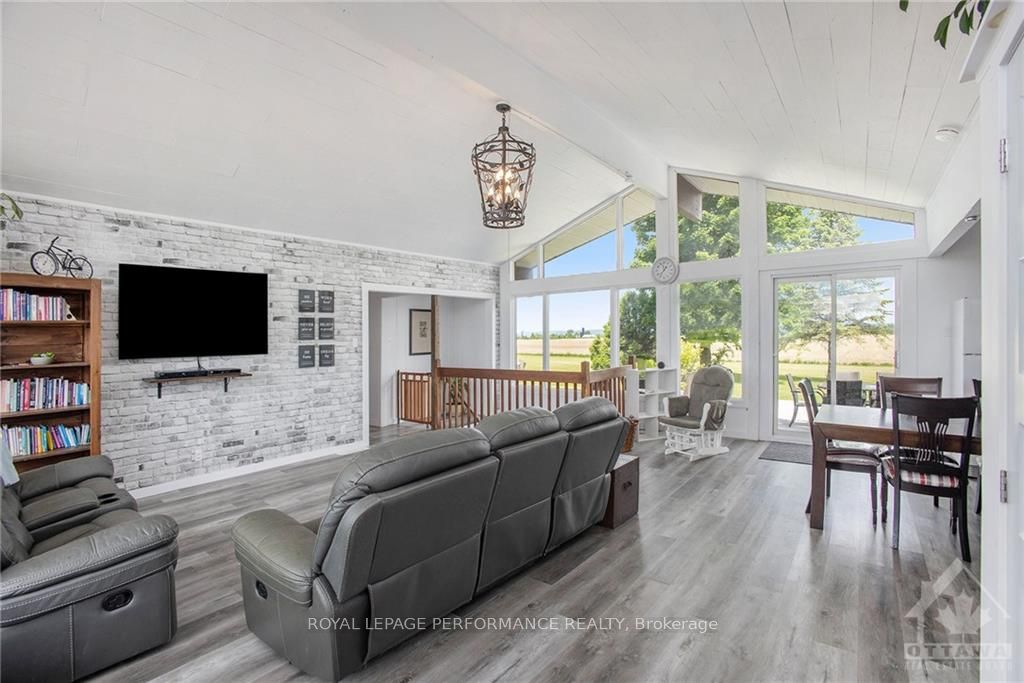 Photo 11 of 2981 Allen Road, Champlain, Champlain Twp — HOMEH