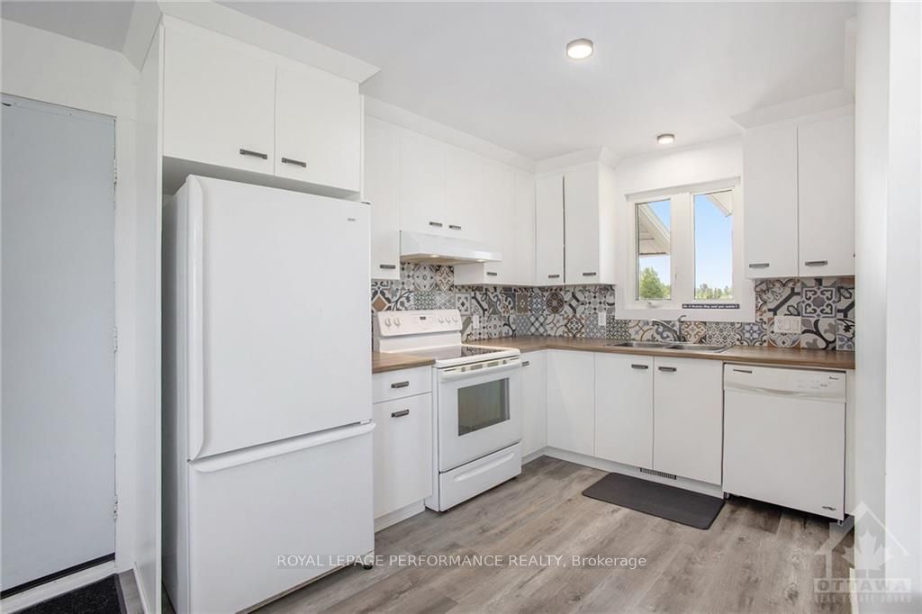 Photo 16 of 2981 Allen Road, Champlain, Champlain Twp — HOMEH