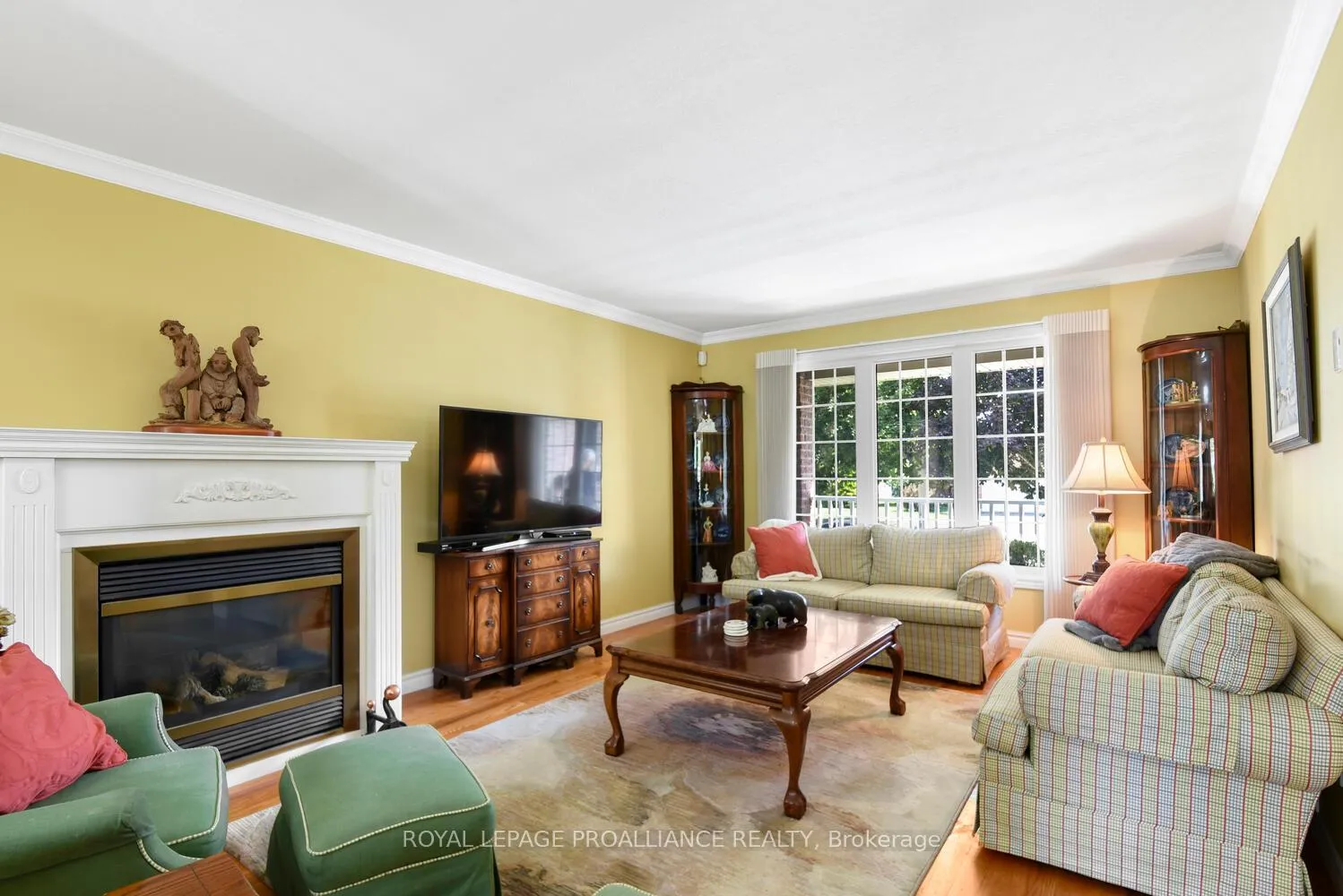 Photo 7 of 287 Beley Street, Brockville — HOMEH