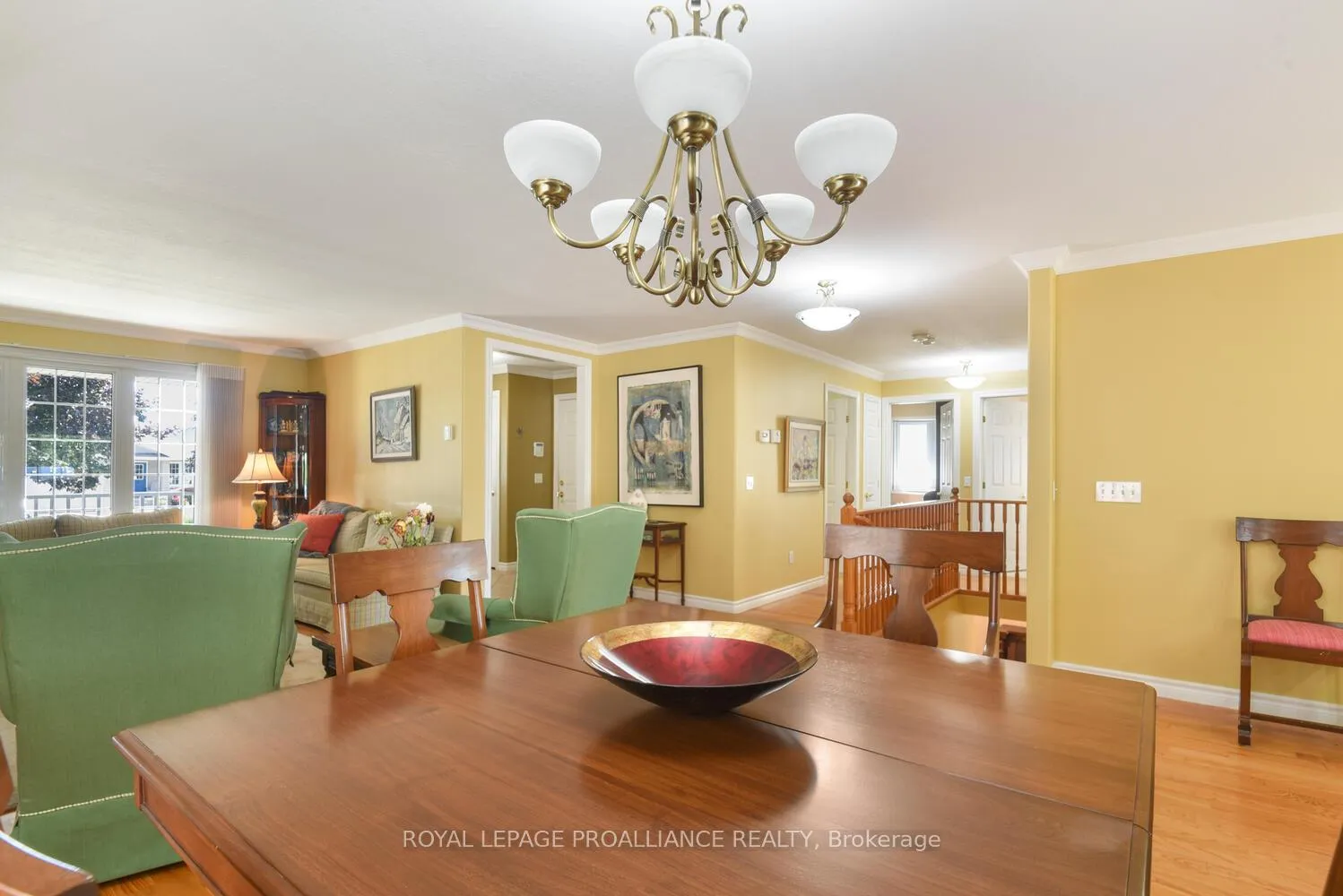 Photo 9 of 287 Beley Street, Brockville — HOMEH
