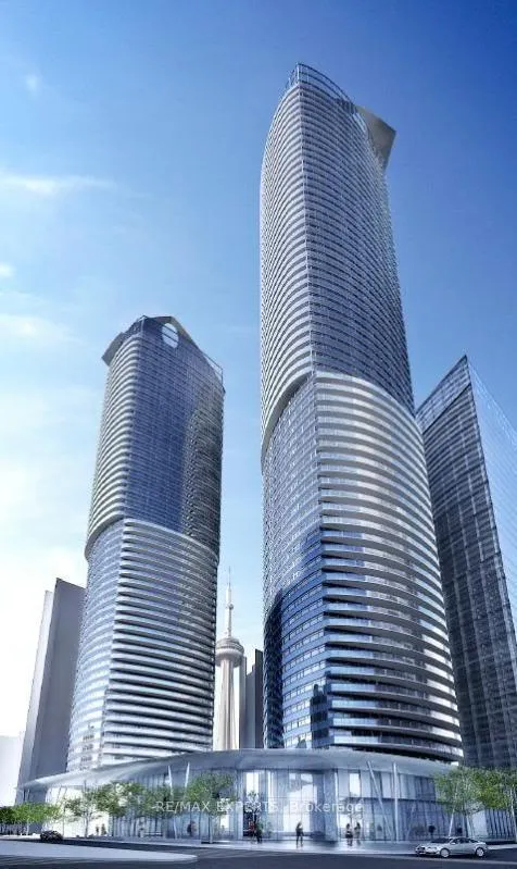 Front of Unit 611, 14 York Street