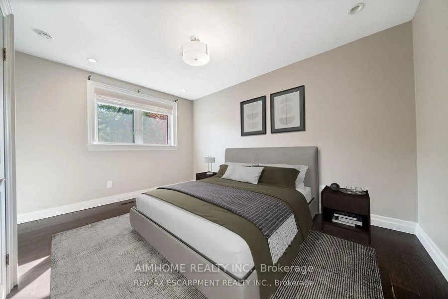 Photo 7 of 1300 Braeside Drive, Oakville, Morrison — HOMEH