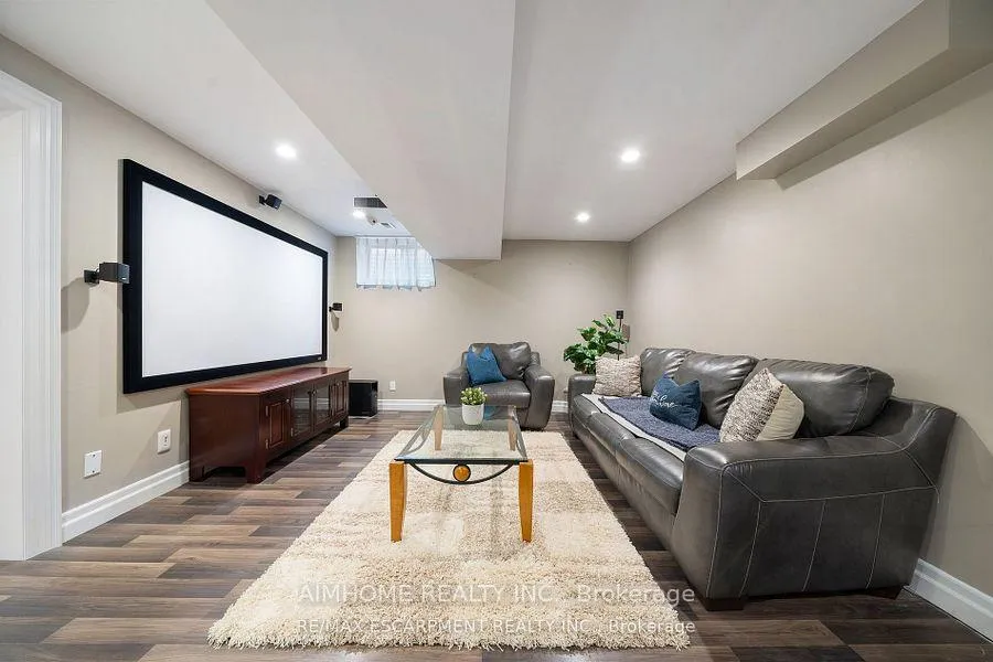 Photo 14 of 1300 Braeside Drive, Oakville, Morrison — HOMEH