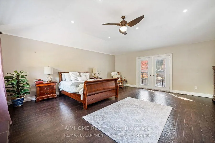 Photo 20 of 1300 Braeside Drive, Oakville, Morrison — HOMEH