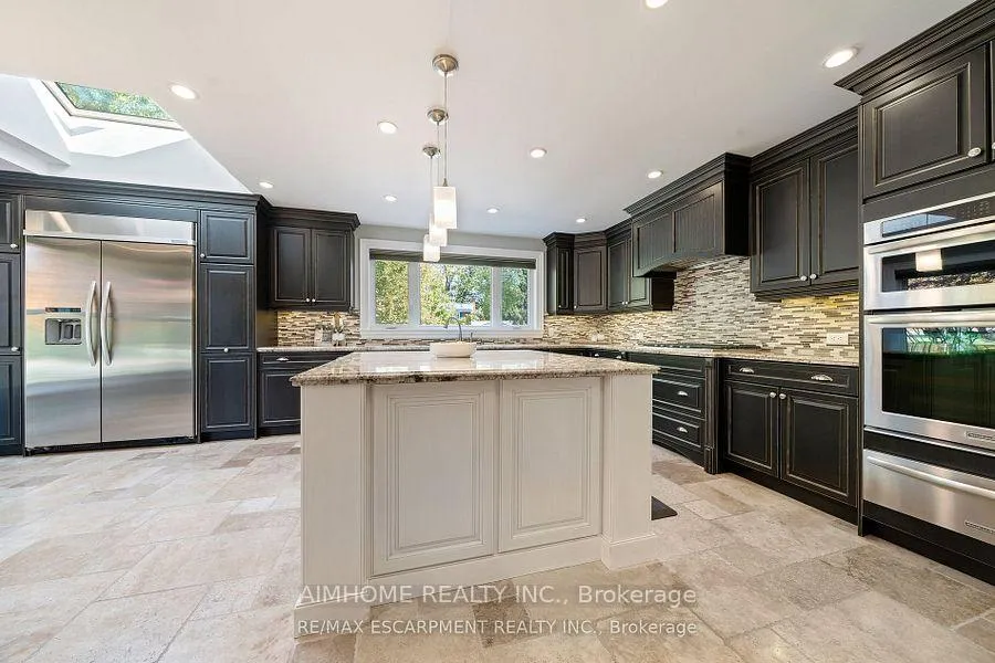 Photo 23 of 1300 Braeside Drive, Oakville, Morrison — HOMEH