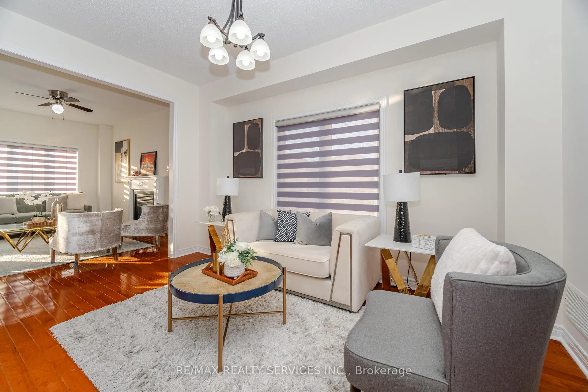 Photo 5 of 38 Delport Close, Brampton, Bram East — HOMEH