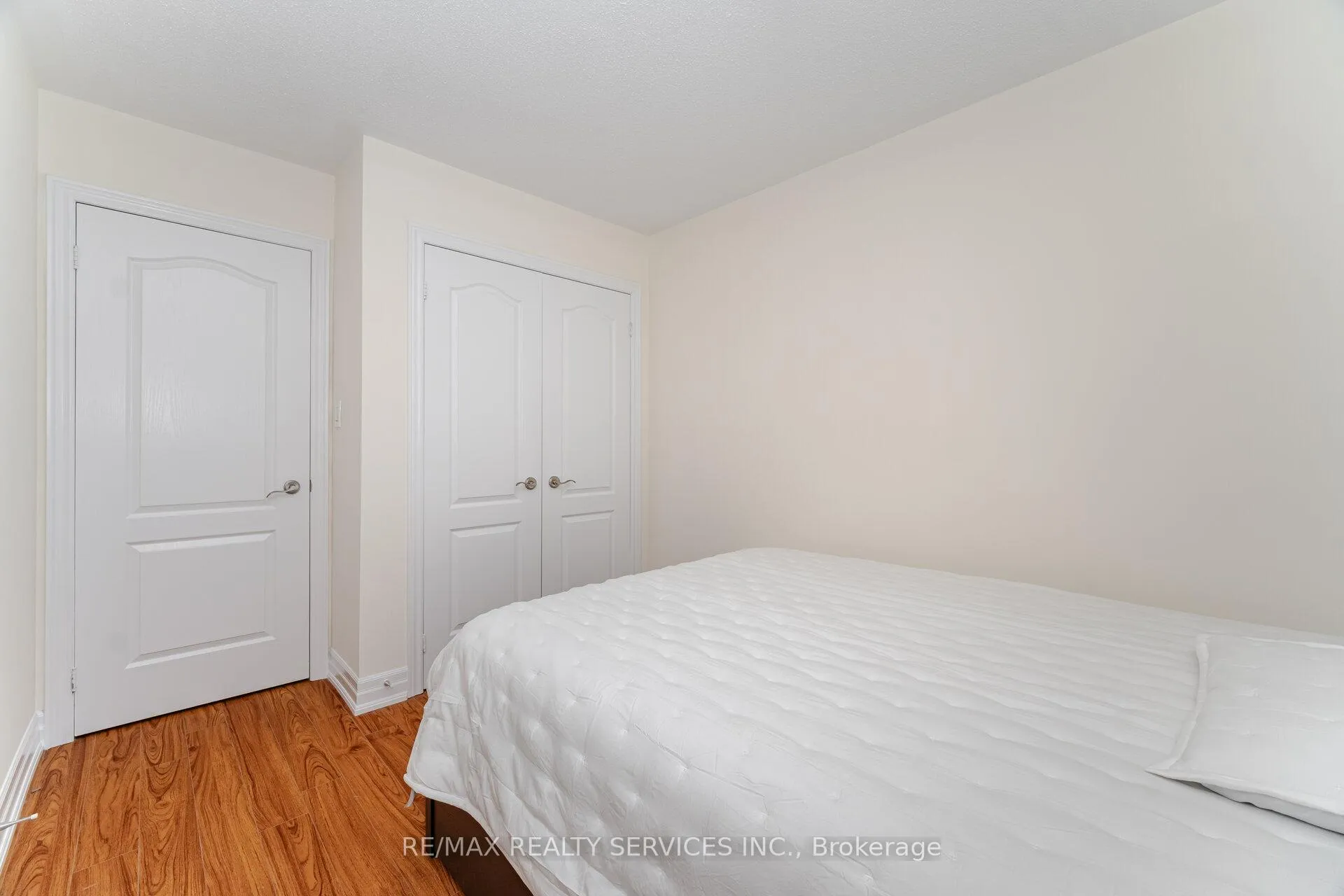 Photo 29 of 38 Delport Close, Brampton, Bram East — HOMEH