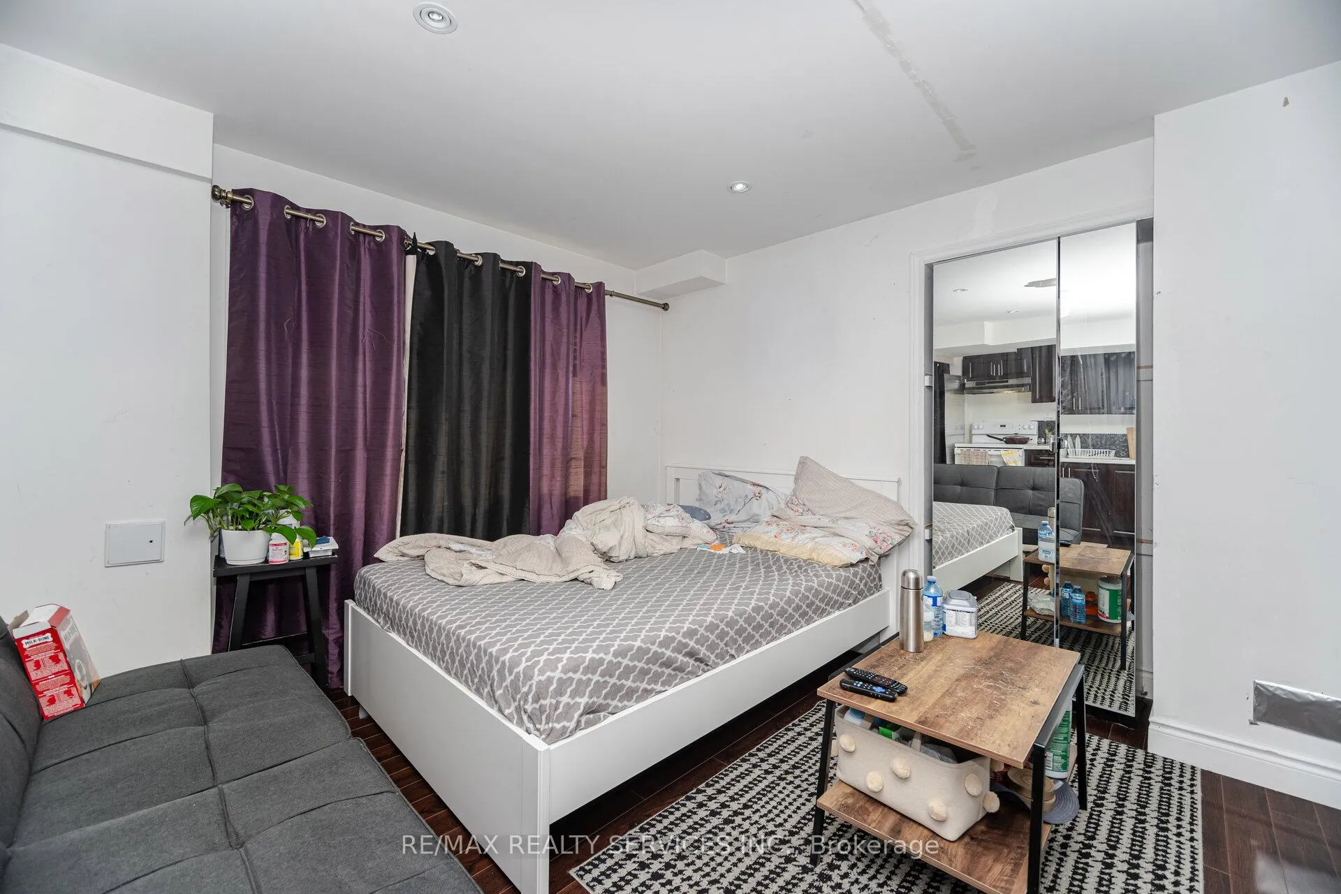 Photo 36 of 38 Delport Close, Brampton, Bram East — HOMEH