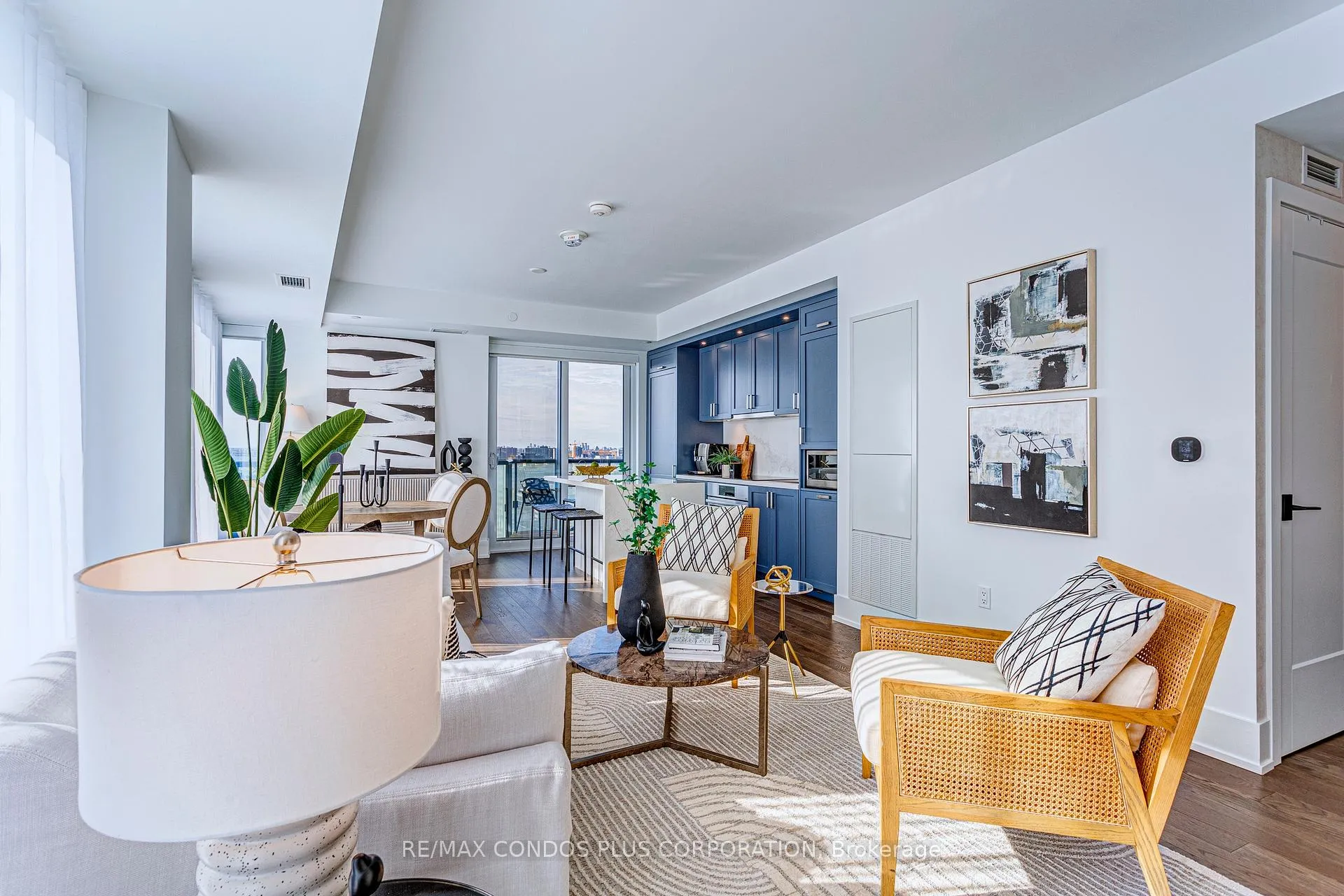 Photo 4 of Unit 1715, 480 Front Street W, Toronto, Waterfront Communities — HOMEH