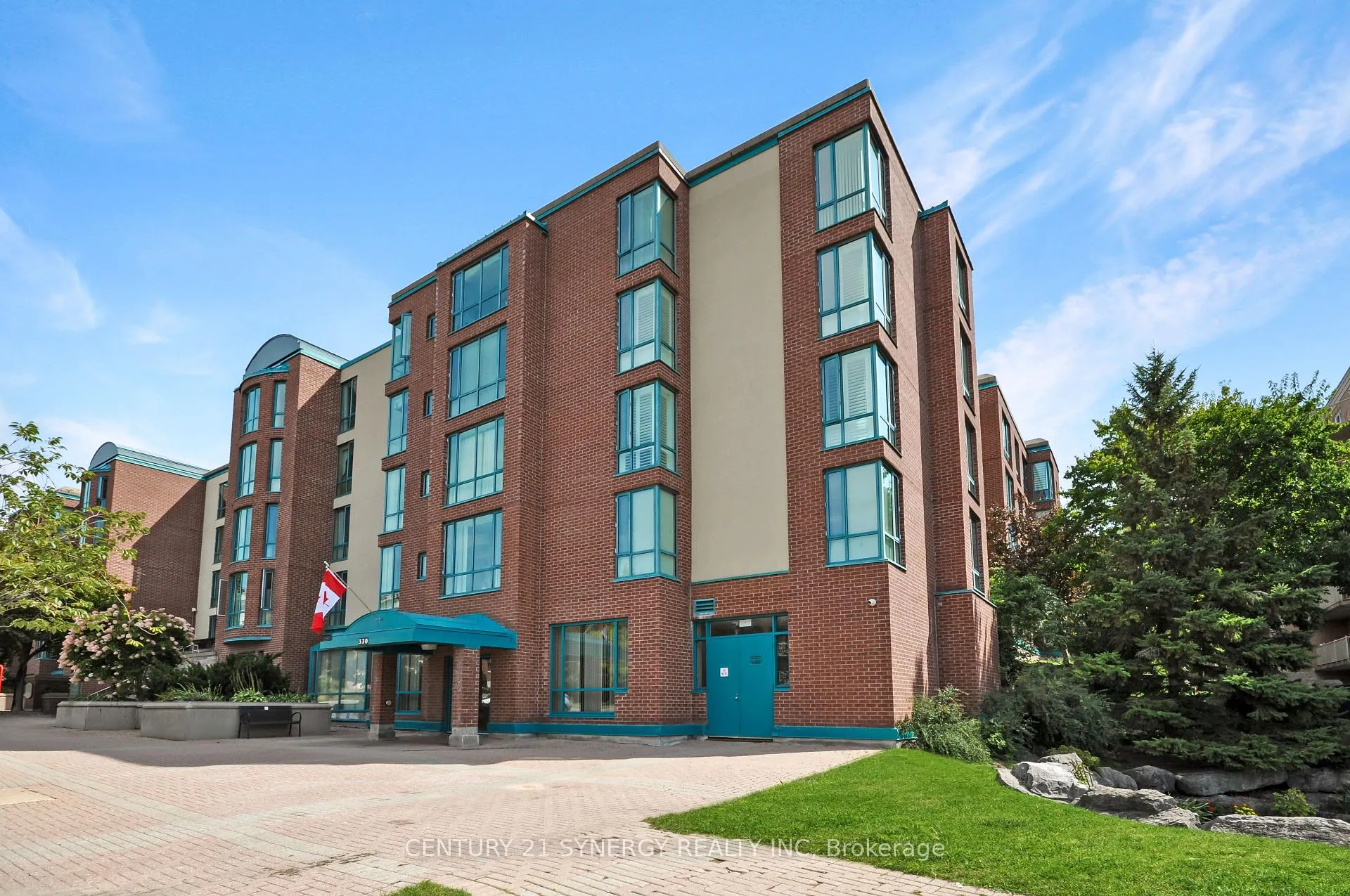 Front of Unit 505, 330 Centrum Boulevard