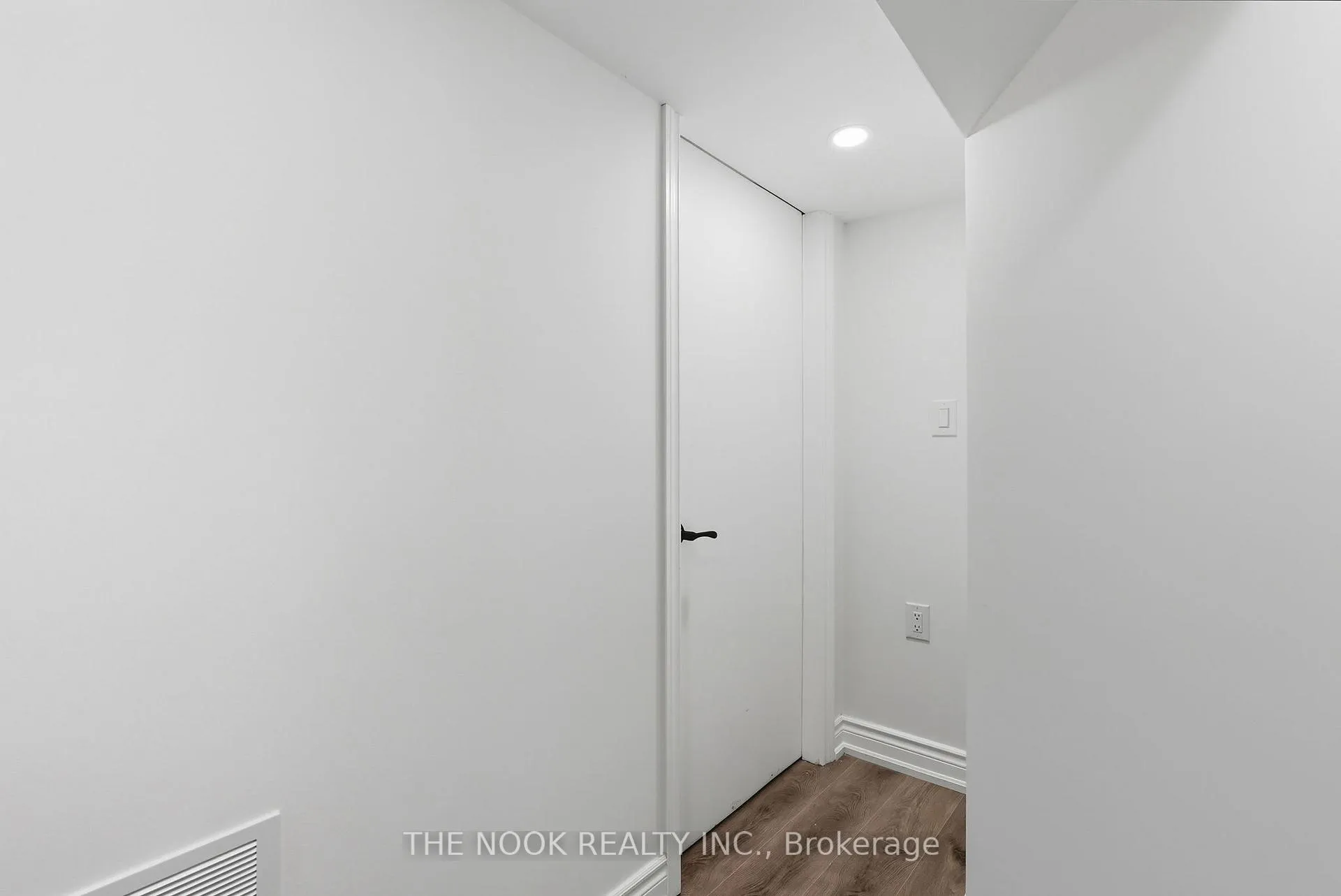 Photo 16 of Unit BSMNT, 1941 Lydia Crescent, Pickering, Liverpool — HOMEH