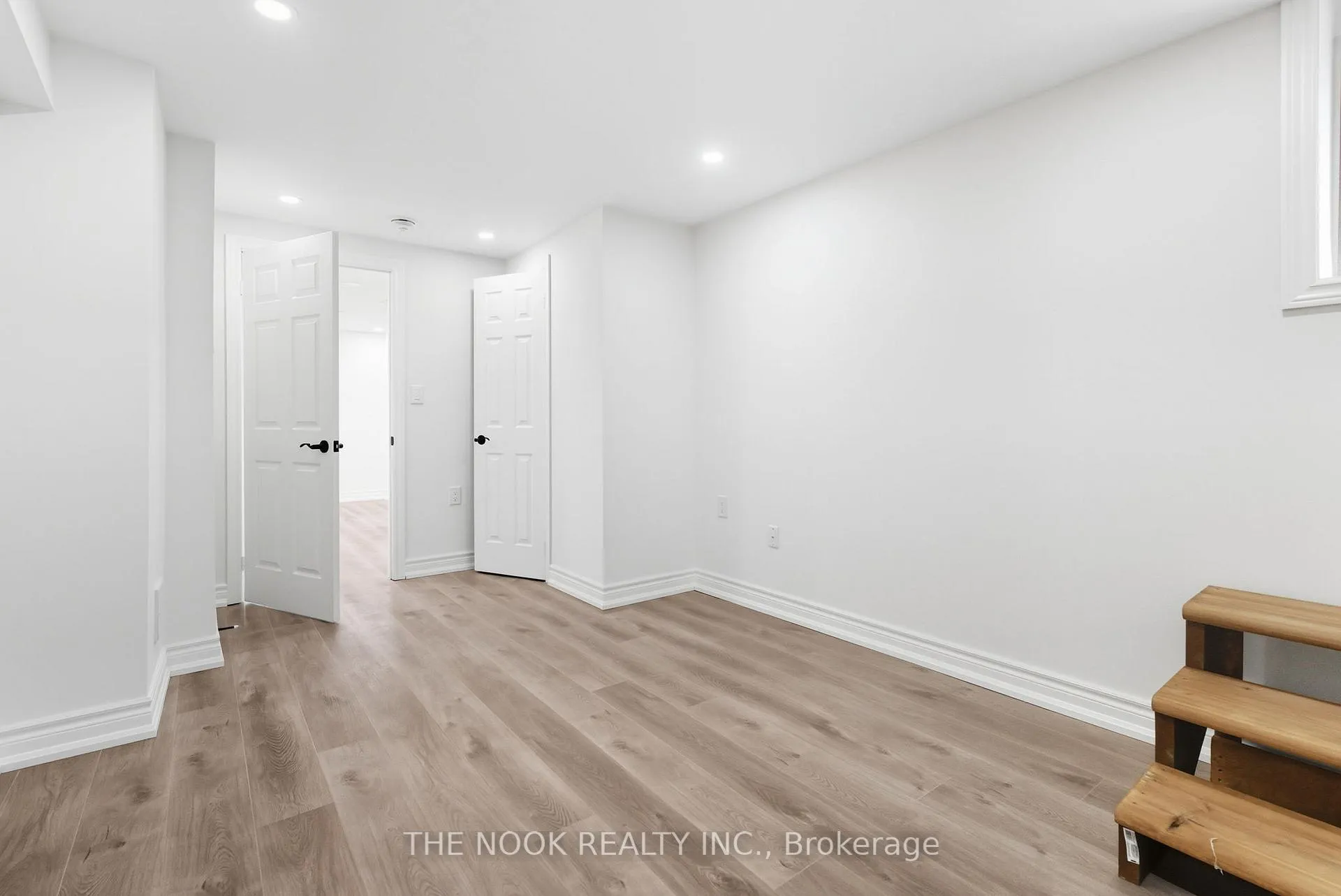 Photo 19 of Unit BSMNT, 1941 Lydia Crescent, Pickering, Liverpool — HOMEH