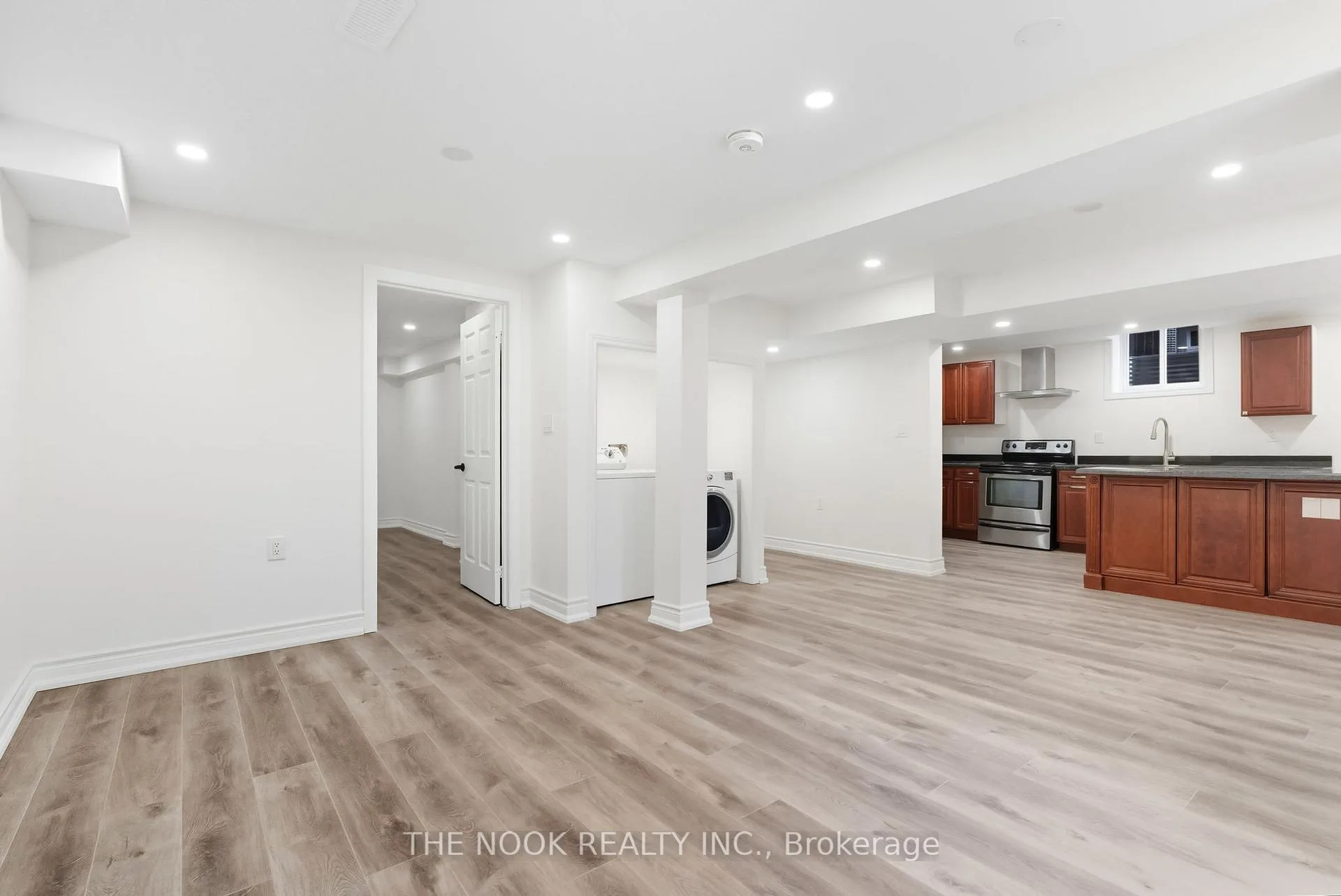 Photo 24 of Unit BSMNT, 1941 Lydia Crescent, Pickering, Liverpool — HOMEH