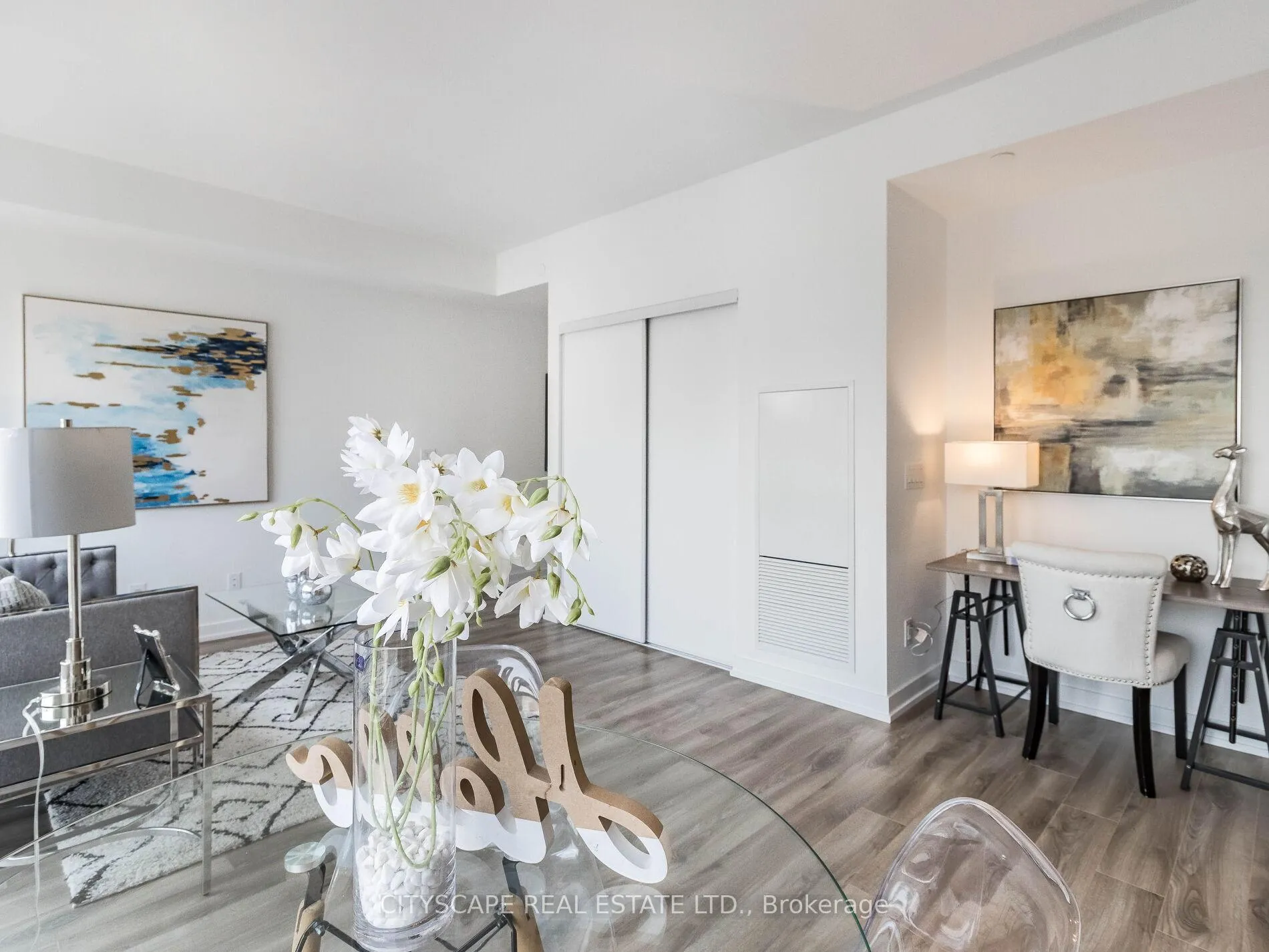Photo 13 of Unit 1302, 20 Edward Street N, Toronto, Bay Street Corridor — HOMEH