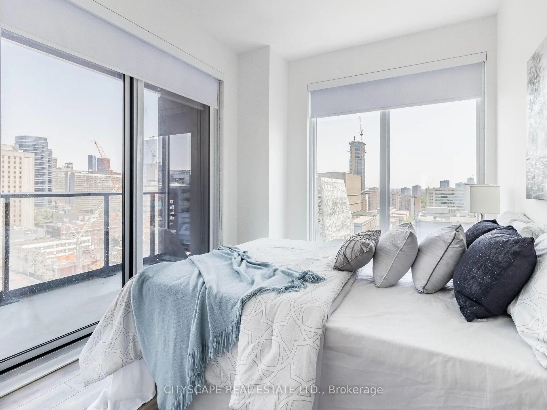 Photo 19 of Unit 1302, 20 Edward Street N, Toronto, Bay Street Corridor — HOMEH