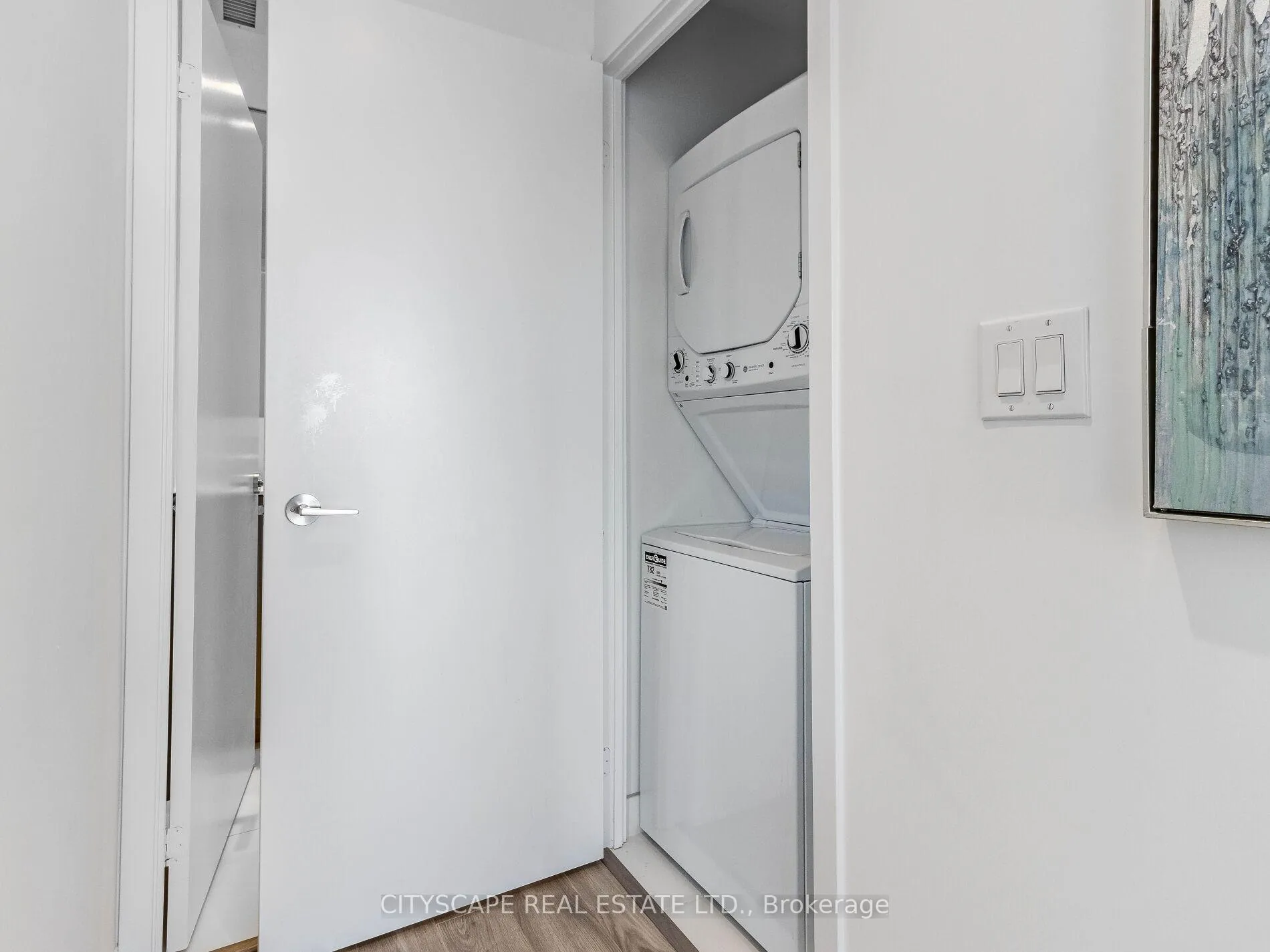 Photo 24 of Unit 1302, 20 Edward Street N, Toronto, Bay Street Corridor — HOMEH