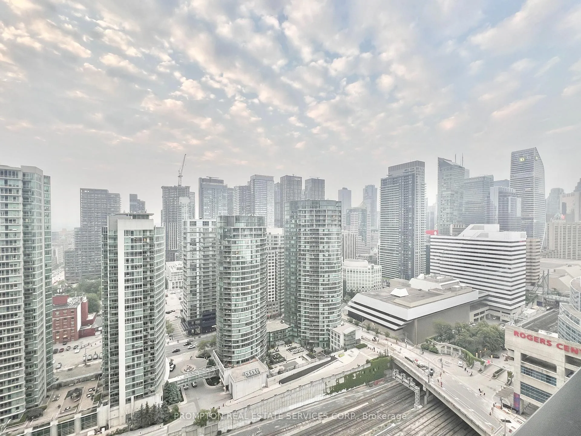 Photo 12 of Unit 2902, 1 Concord Cityplace Way, Toronto, Waterfront Communities — HOMEH