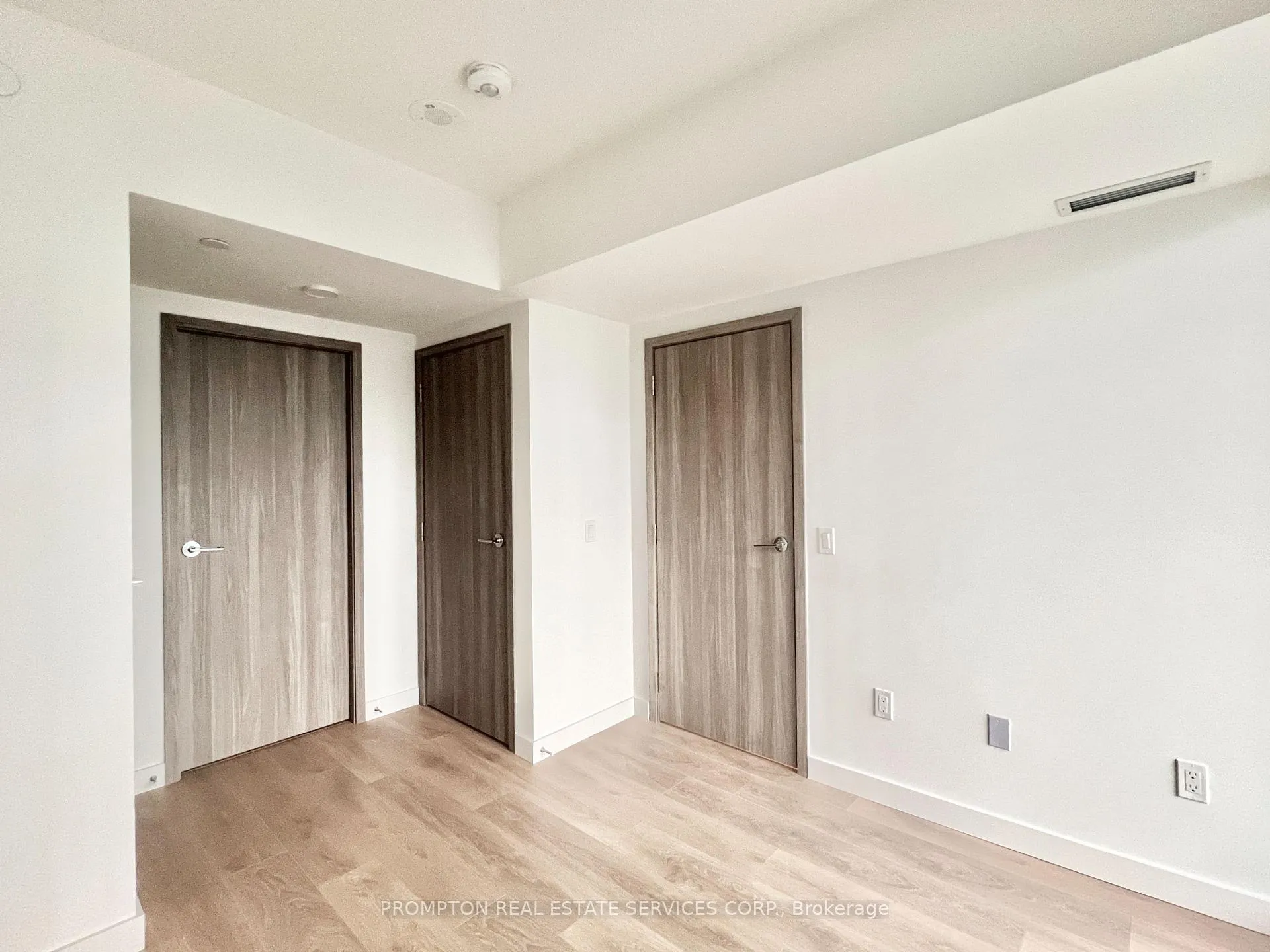 Photo 20 of Unit 2902, 1 Concord Cityplace Way, Toronto, Waterfront Communities — HOMEH
