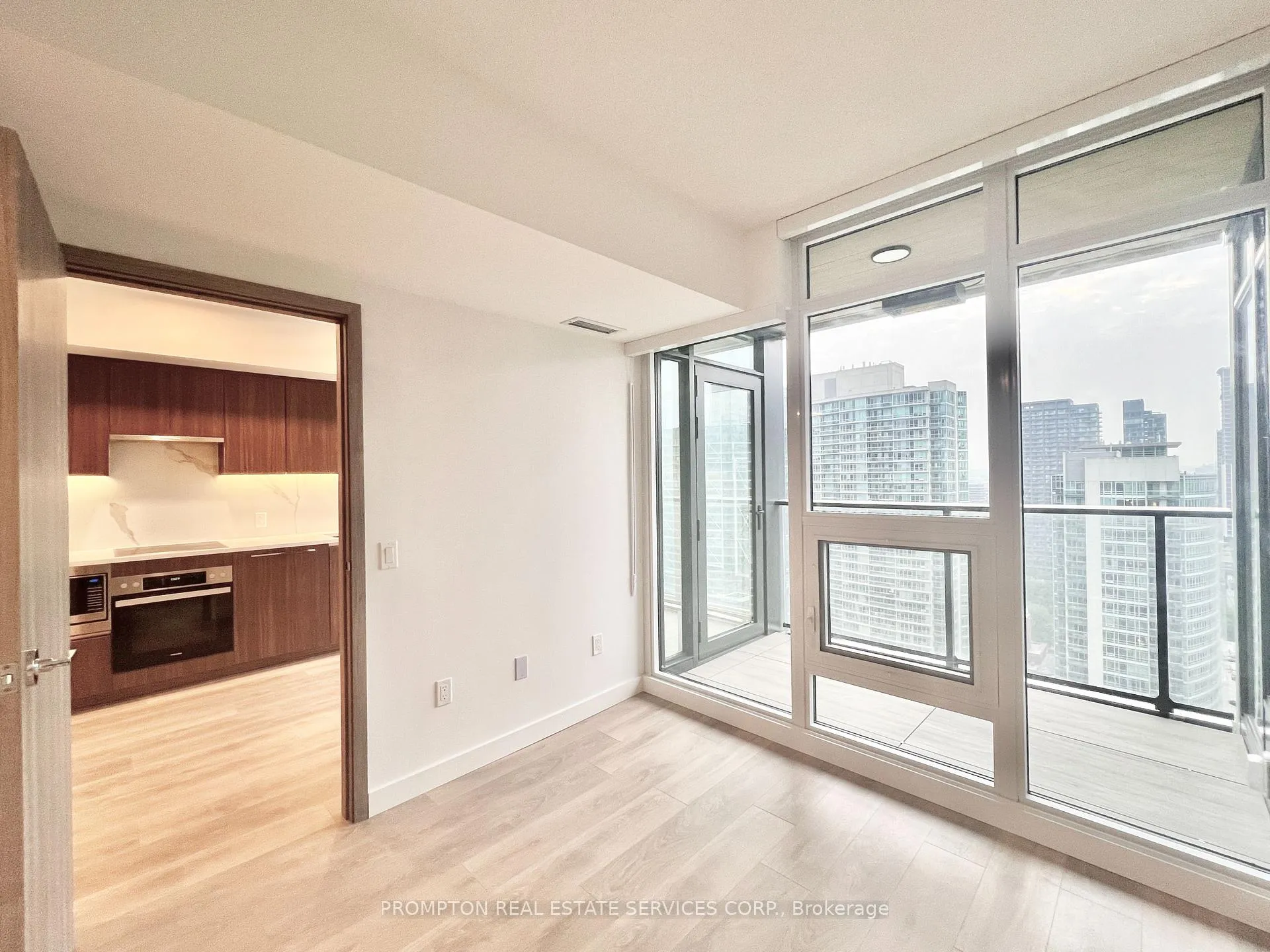 Photo 24 of Unit 2902, 1 Concord Cityplace Way, Toronto, Waterfront Communities — HOMEH