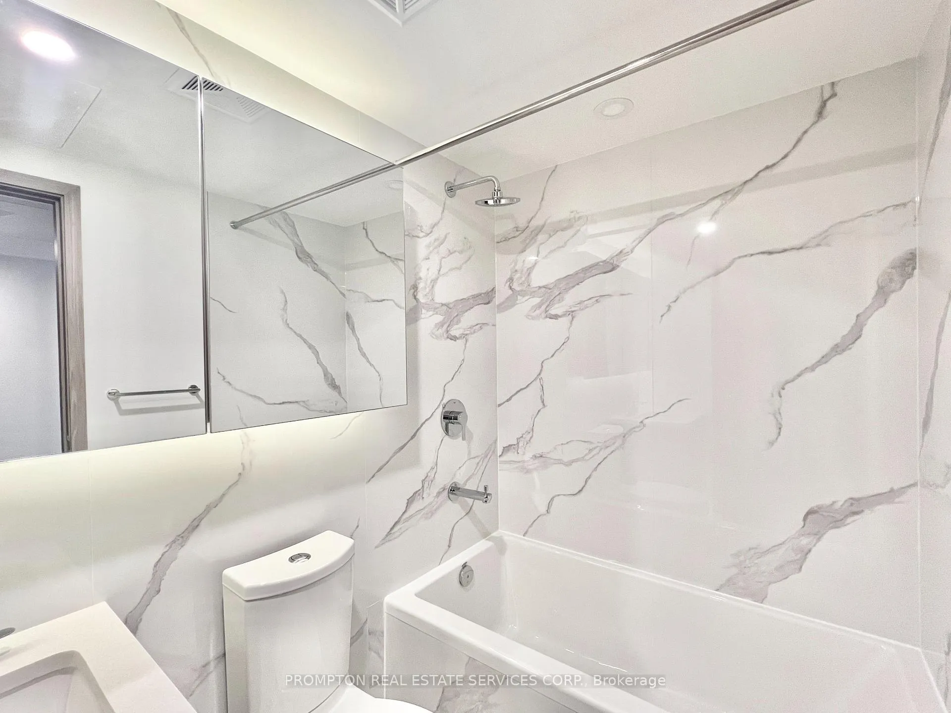 Photo 25 of Unit 2902, 1 Concord Cityplace Way, Toronto, Waterfront Communities — HOMEH