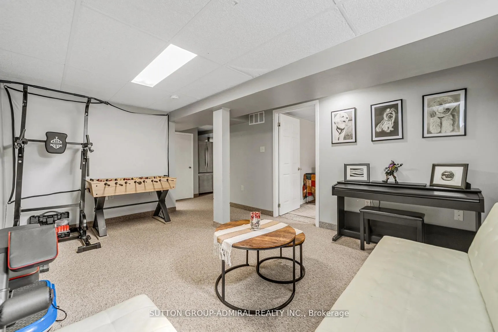 Photo 33 of 10 Kitimat Crescent, Aurora, Aurora Heights — HOMEH