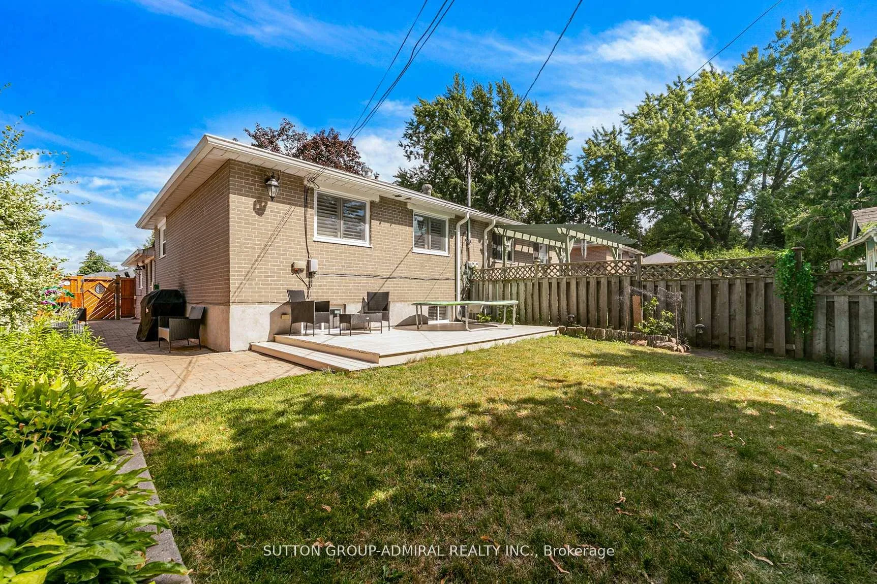 Photo 40 of 10 Kitimat Crescent, Aurora, Aurora Heights — HOMEH