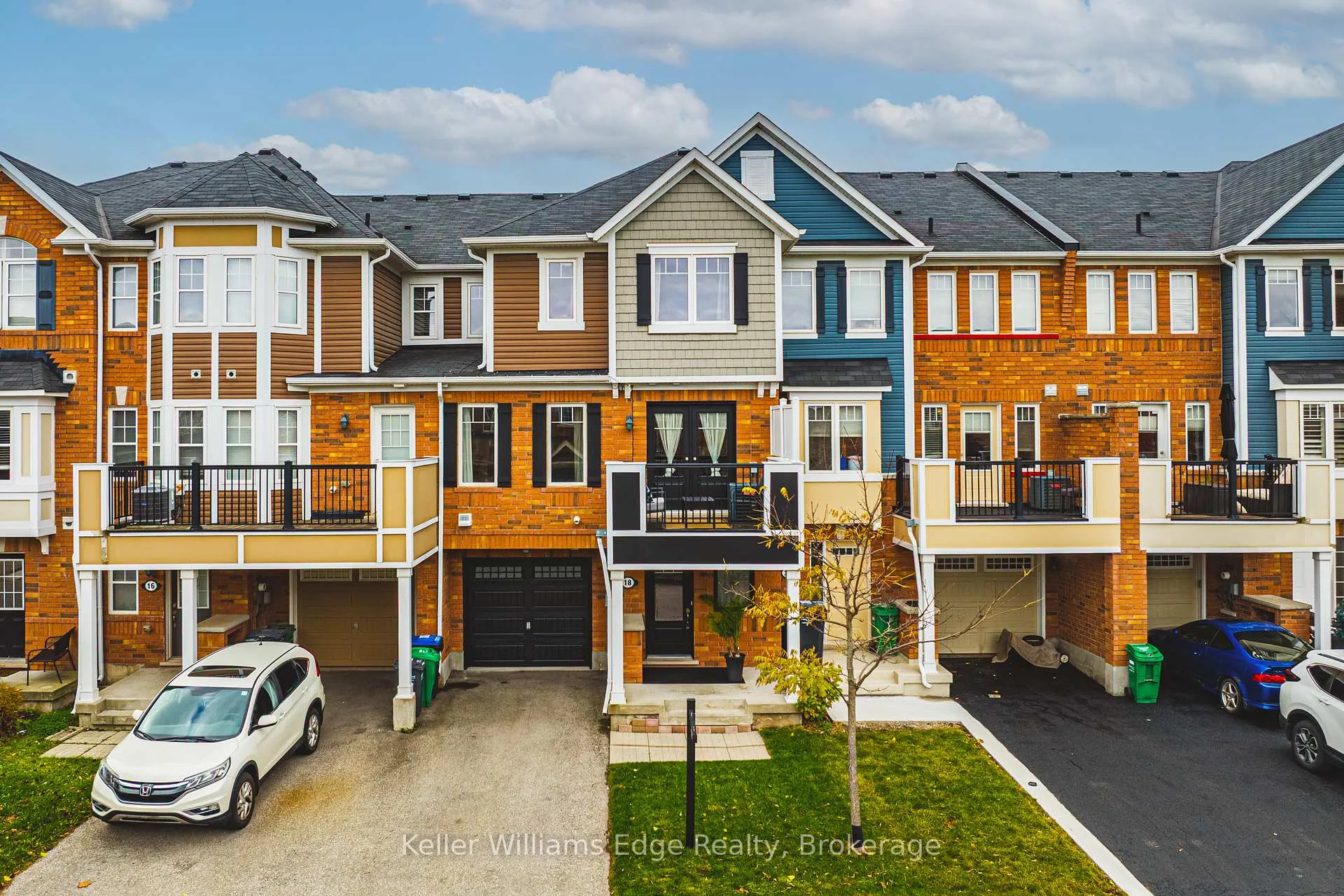 Photo 1 of 18 Deancrest Road, Brampton, Northwest Brampton — HOMEH