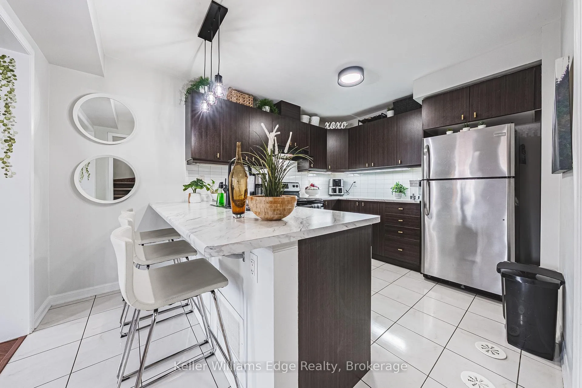 Photo 10 of 18 Deancrest Road, Brampton, Northwest Brampton — HOMEH