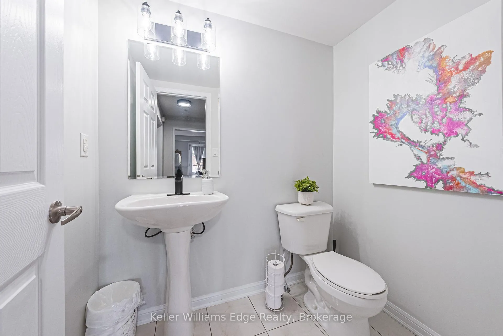 Photo 13 of 18 Deancrest Road, Brampton, Northwest Brampton — HOMEH