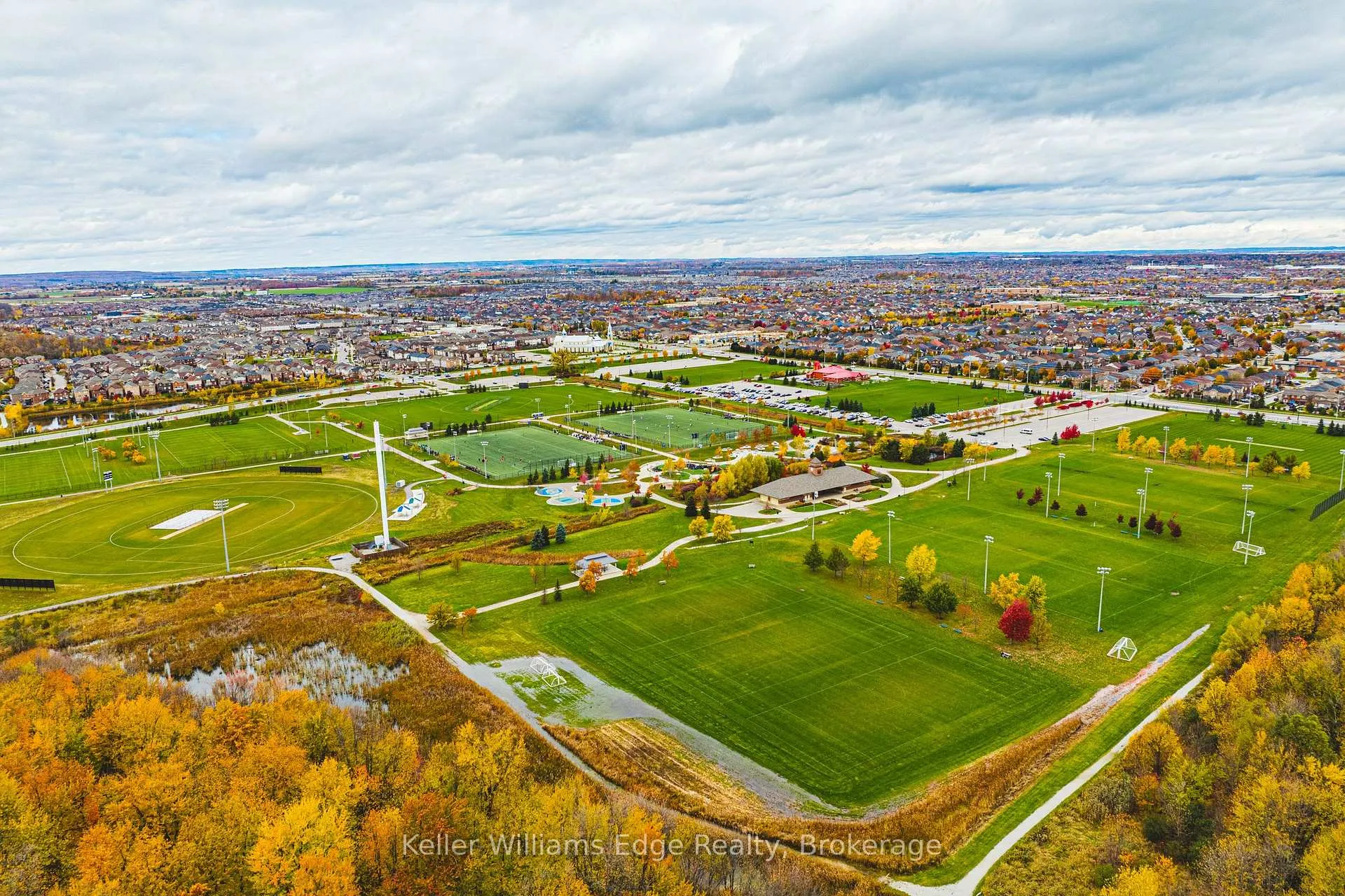 Photo 34 of 18 Deancrest Road, Brampton, Northwest Brampton — HOMEH