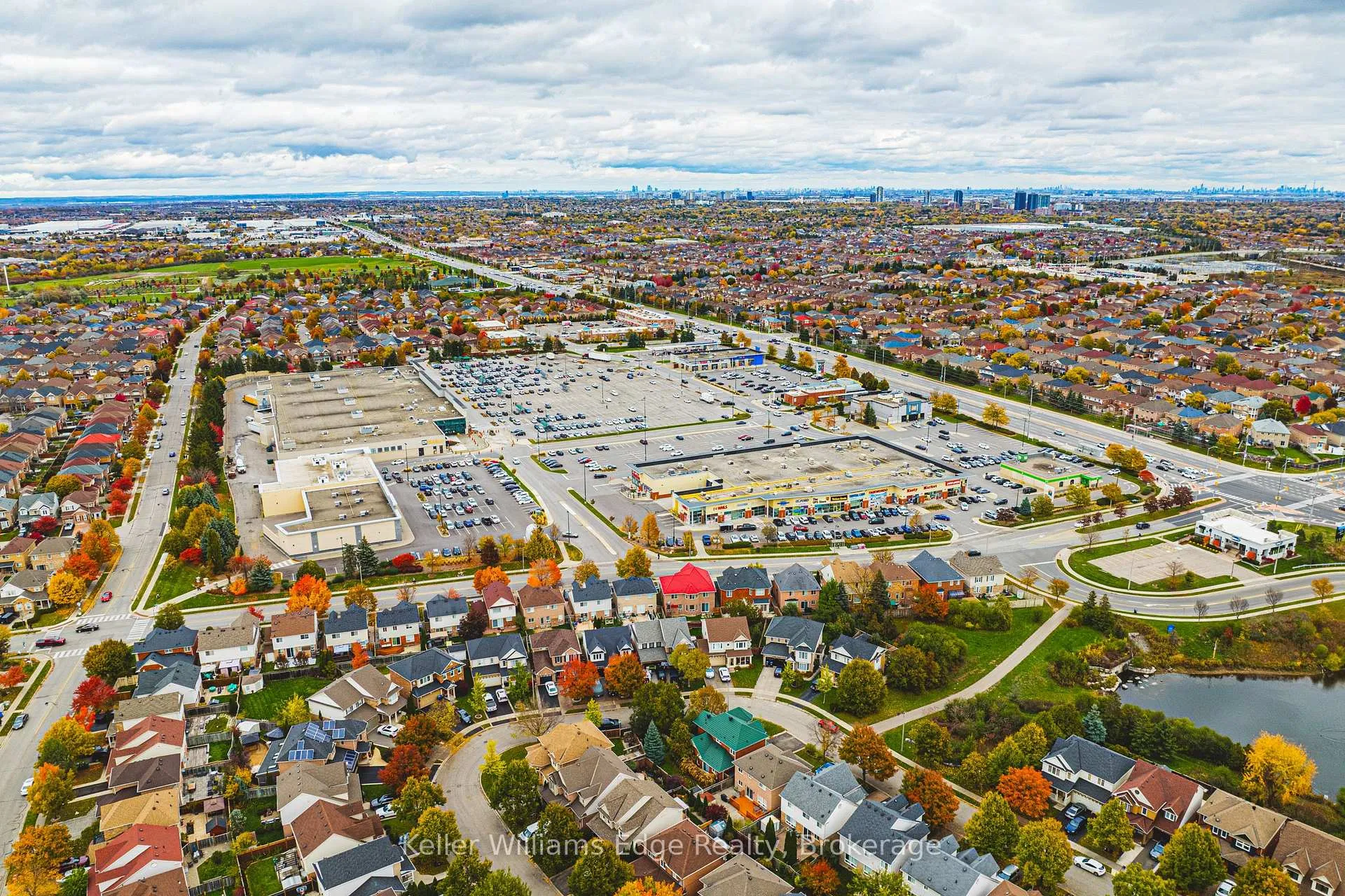Photo 35 of 18 Deancrest Road, Brampton, Northwest Brampton — HOMEH