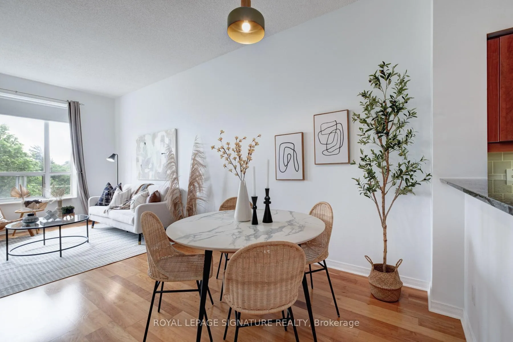 Photo 7 of Unit 511, 481 Rosewell Avenue, Toronto, Lawrence Park South — HOMEH