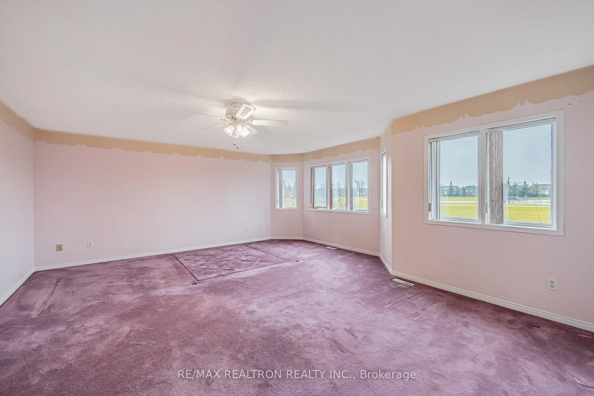 Photo 15 of 15 Snow Leopard Court, Brampton, Sandringham-Wellington — HOMEH