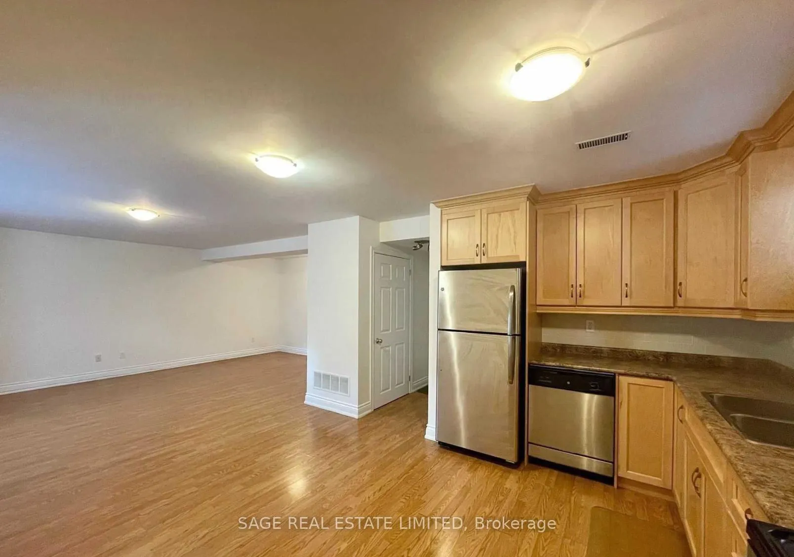 Photo 6 of Unit W/U, 4 Killarney Road, Toronto, Forest Hill South — HOMEH