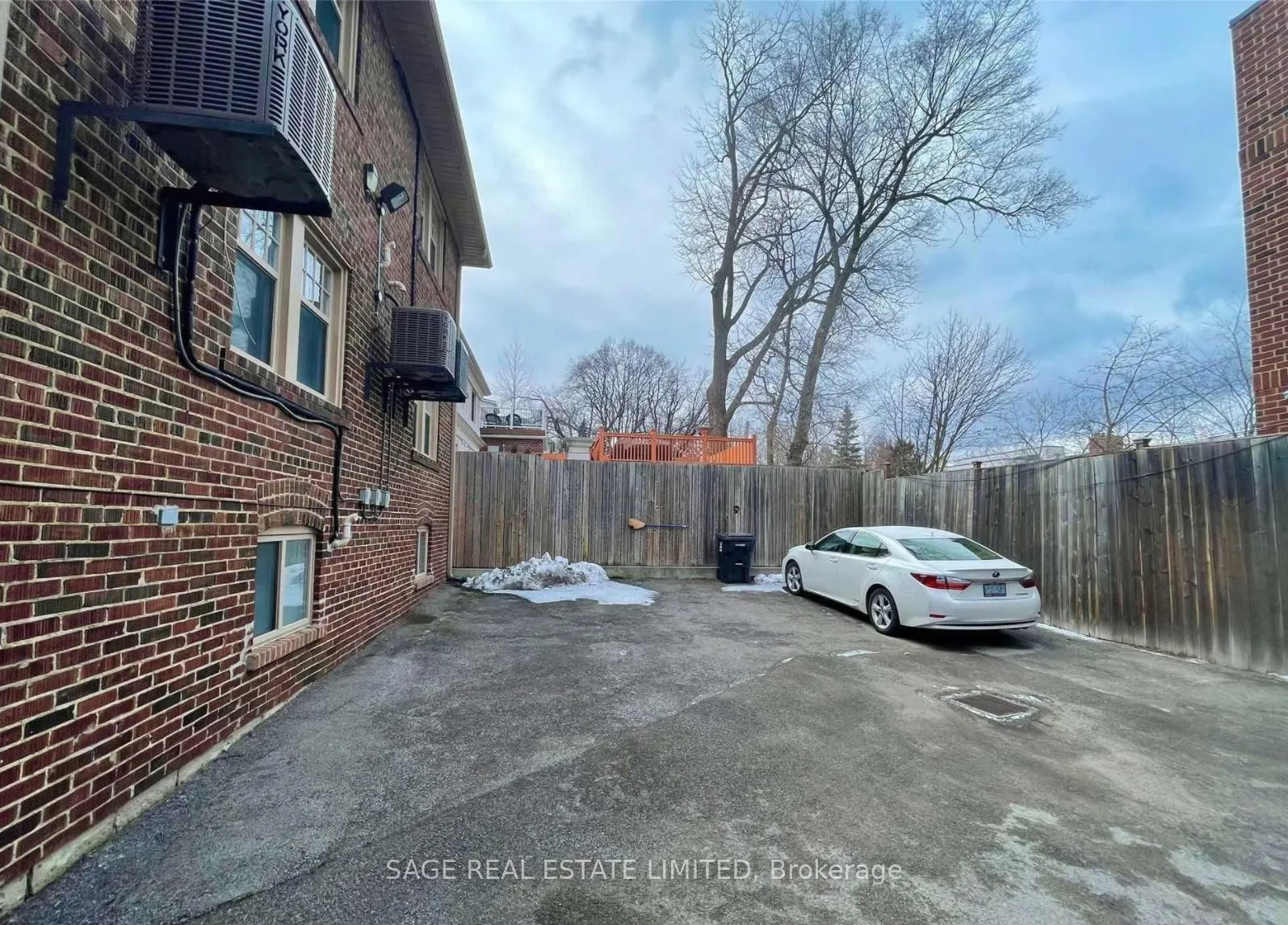 Photo 17 of Unit W/U, 4 Killarney Road, Toronto, Forest Hill South — HOMEH