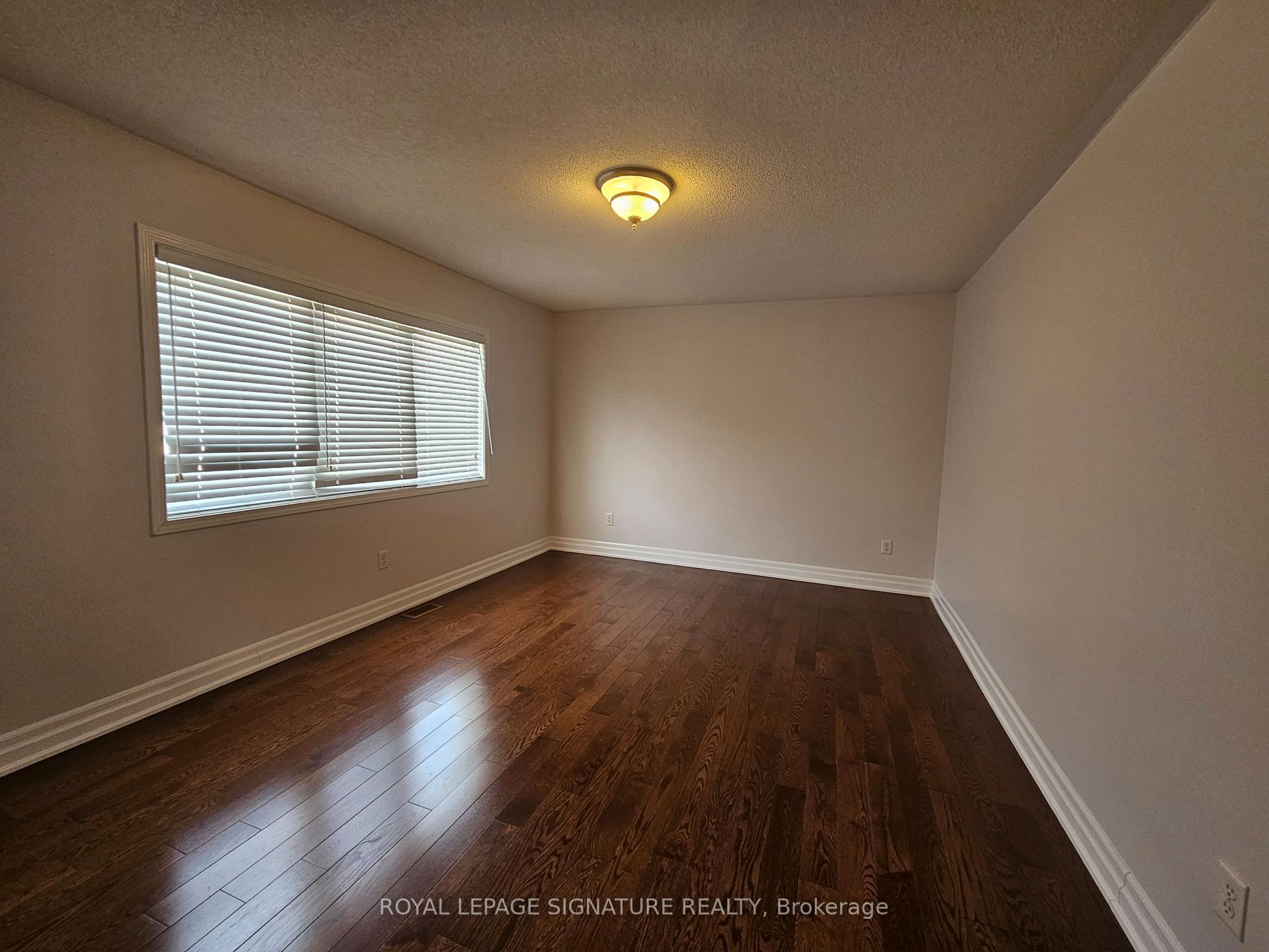 Photo 23 of 4754 DeForest Crescent, Burlington, Alton — HOMEH